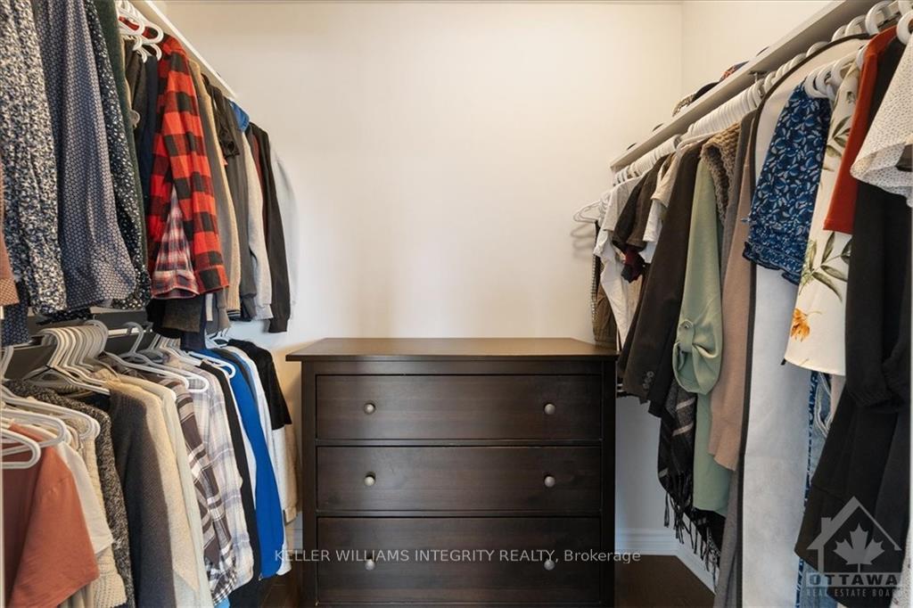 Photo 17 of 1060 Kijik Crescent, Ottawa, Blossom Park/Kemp Park/Findlay Creek — HOMEH