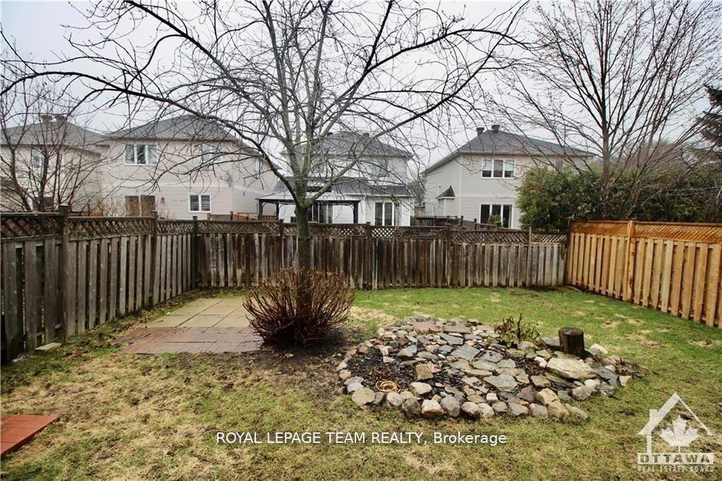 Photo 30 of 135 Stoneway Drive, Ottawa, Barrhaven East — HOMEH