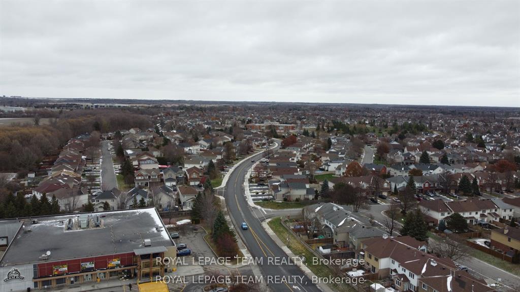 Photo 47 of 135 Stoneway Drive, Ottawa, Barrhaven East — HOMEH