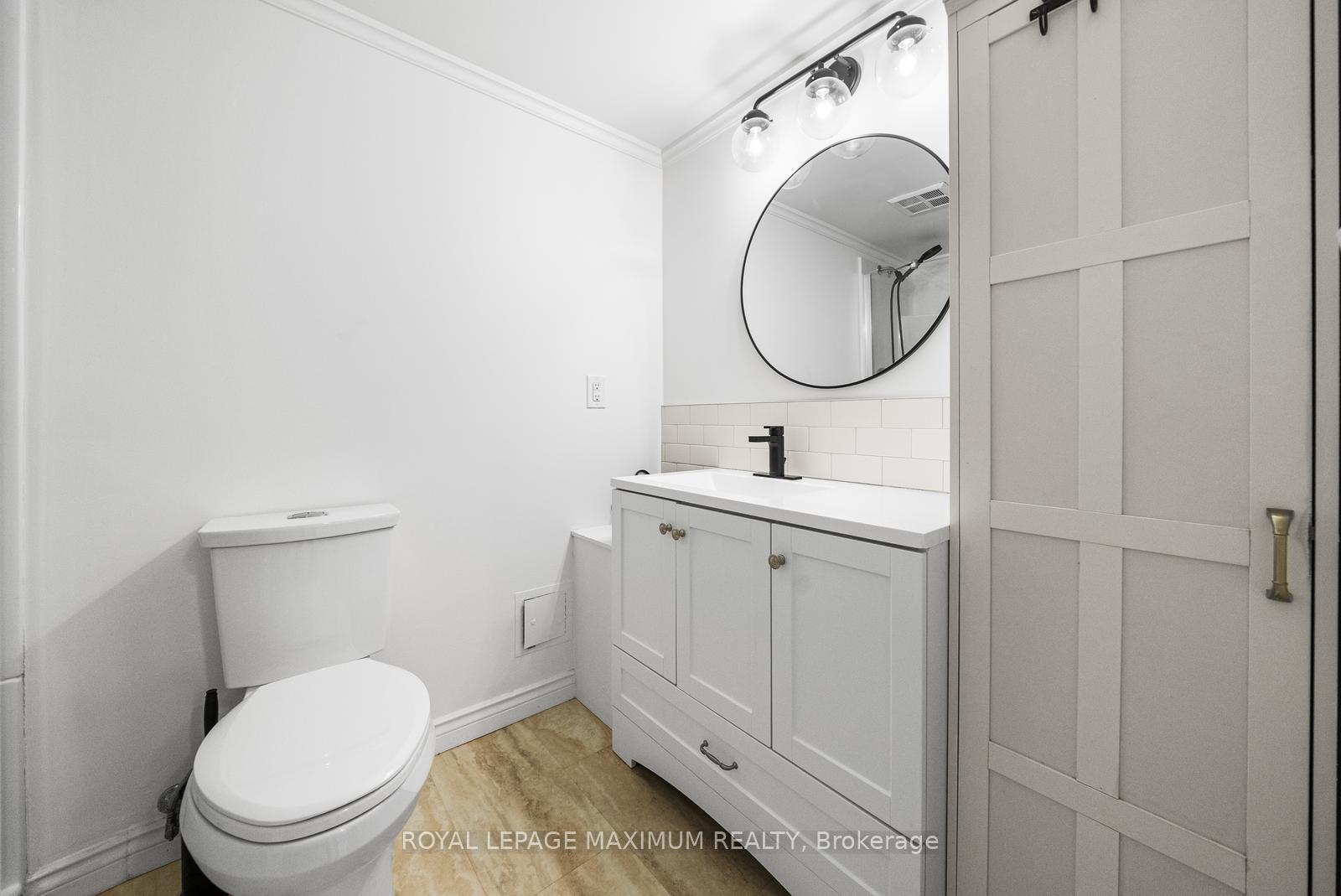 Photo 11 of Unit 601, 150 Dunlop Street E, Barrie, City Centre — HOMEH