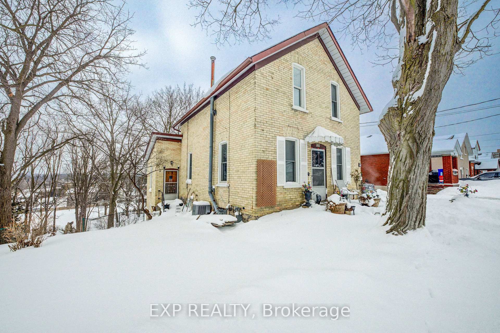 Photo 12 of 105 St George Street, Kitchener — HOMEH