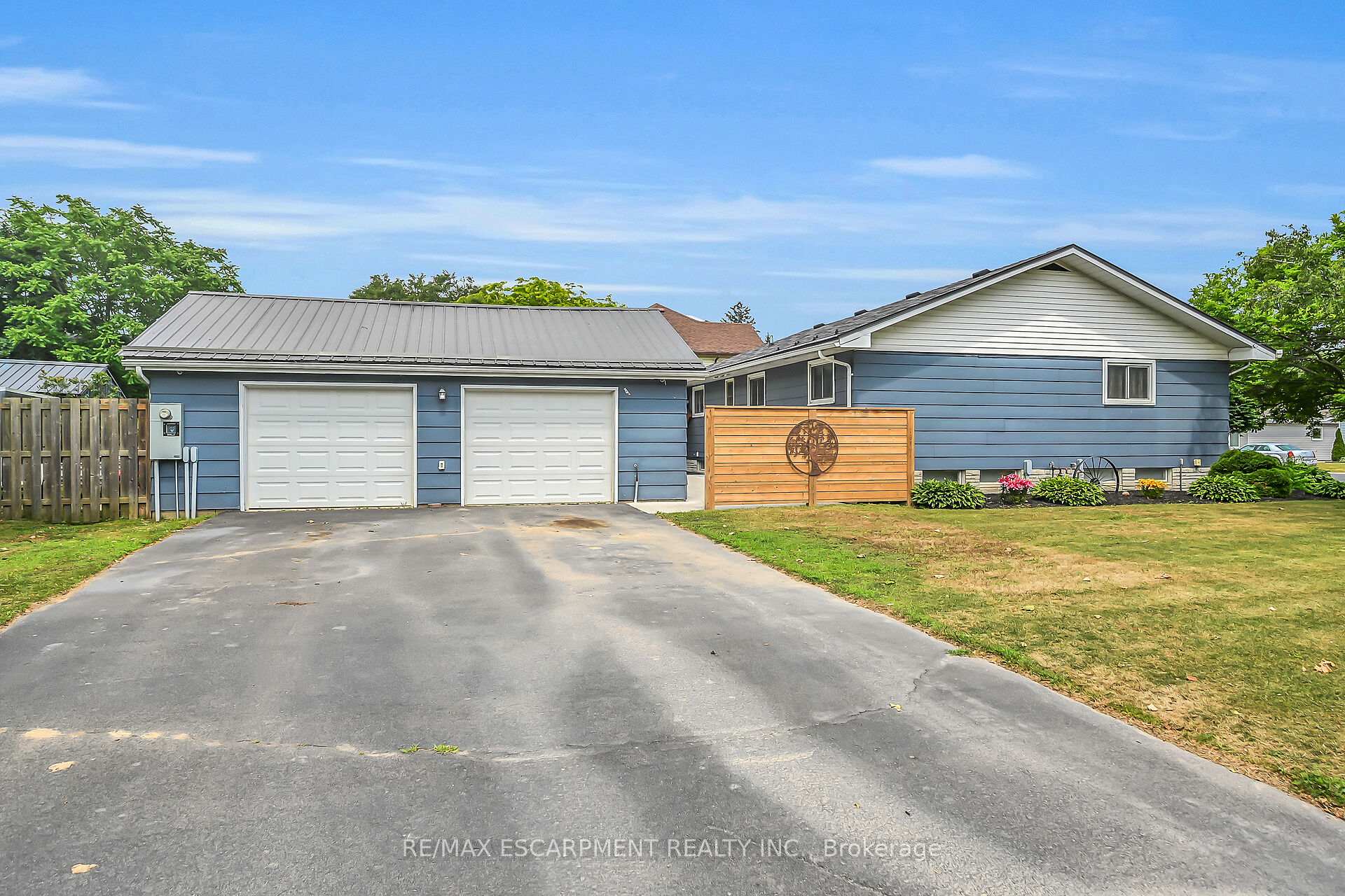 Photo 39 of 4 Clifford Street, Norfolk, Port Dover — HOMEH