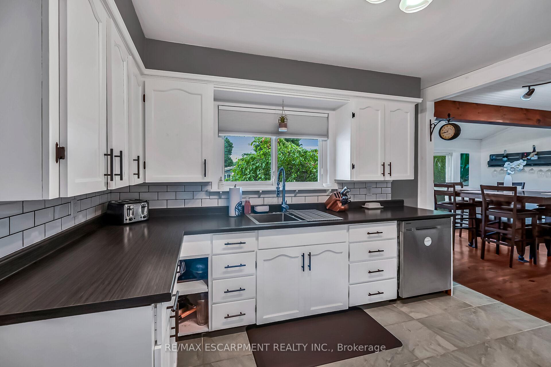 Photo 14 of 4 Clifford Street, Norfolk, Port Dover — HOMEH