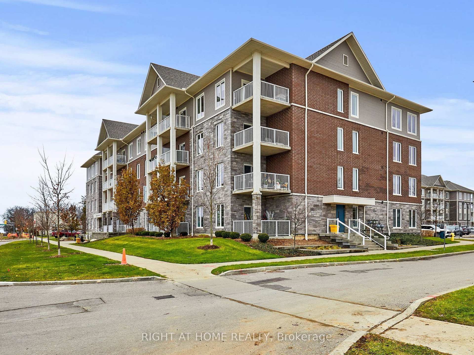 Photo 1 of Unit 201, 290 Liberty Street N, Clarington, Bowmanville — HOMEH