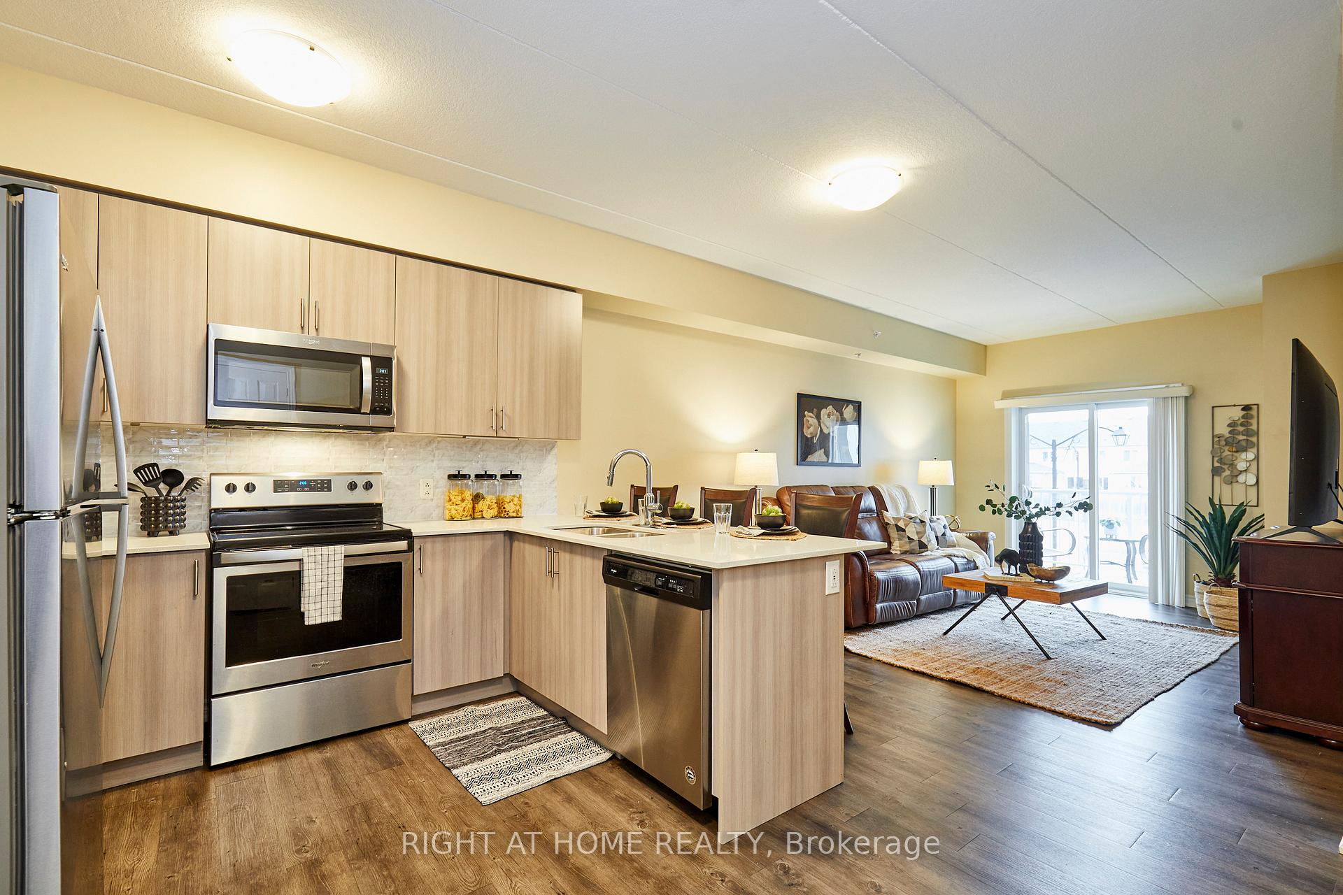Photo 2 of Unit 201, 290 Liberty Street N, Clarington, Bowmanville — HOMEH