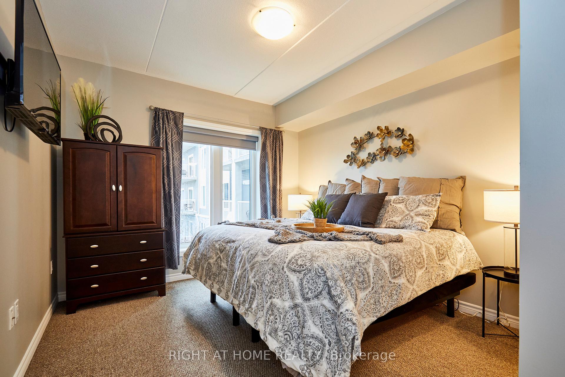 Photo 30 of Unit 201, 290 Liberty Street N, Clarington, Bowmanville — HOMEH