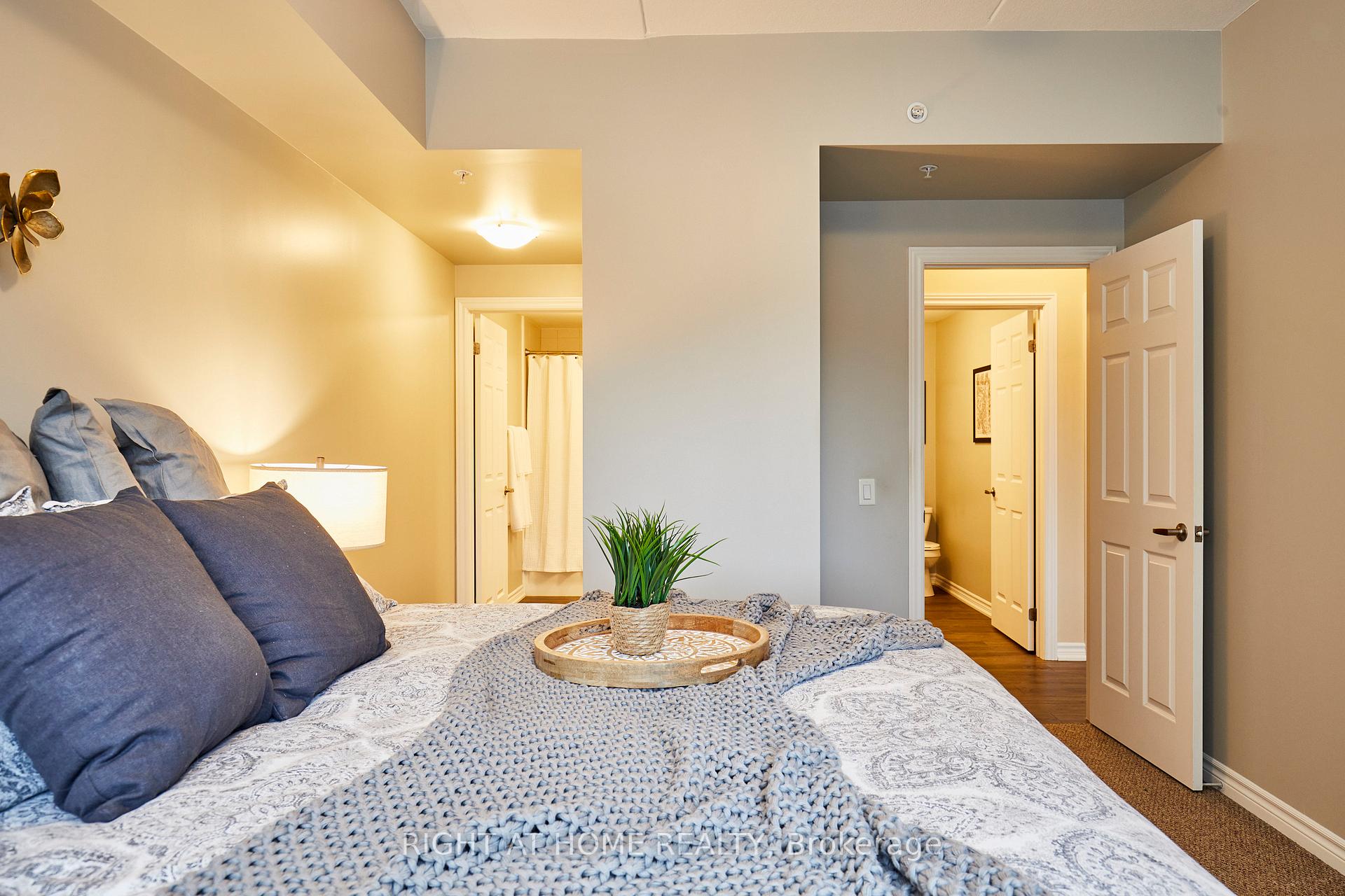 Photo 18 of Unit 201, 290 Liberty Street N, Clarington, Bowmanville — HOMEH