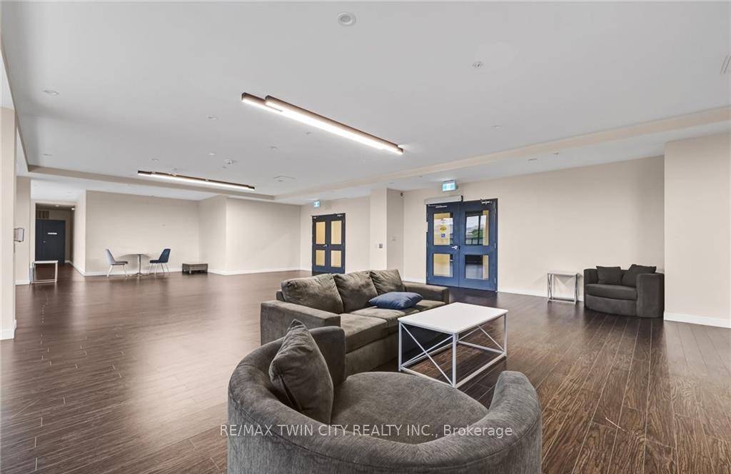 Photo 3 of Unit 807, 128 King Street, Waterloo, Downtown Waterloo — HOMEH