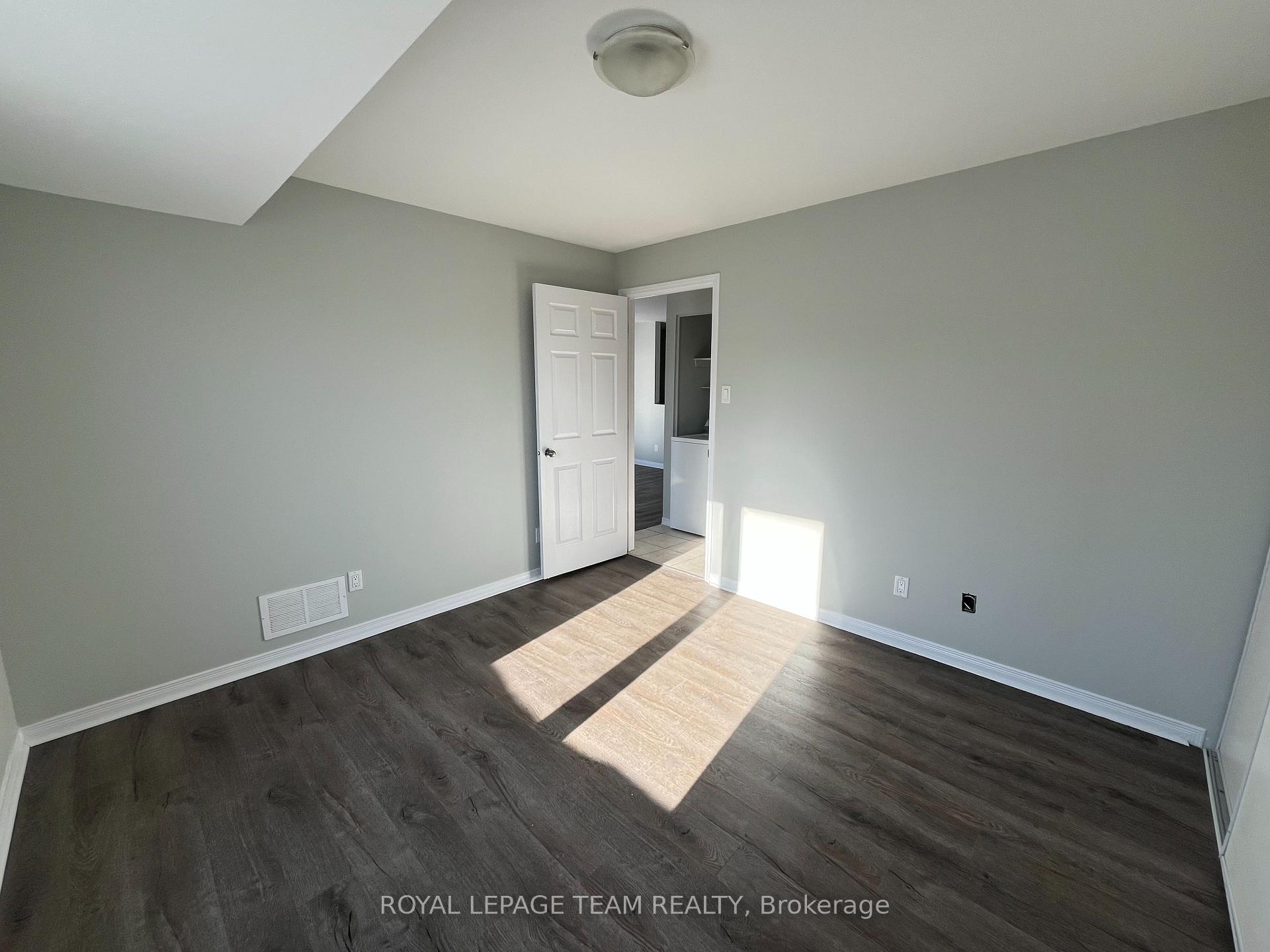 Photo 14 of Unit A, 201 Rochester Street, Ottawa, West Centre Town — HOMEH
