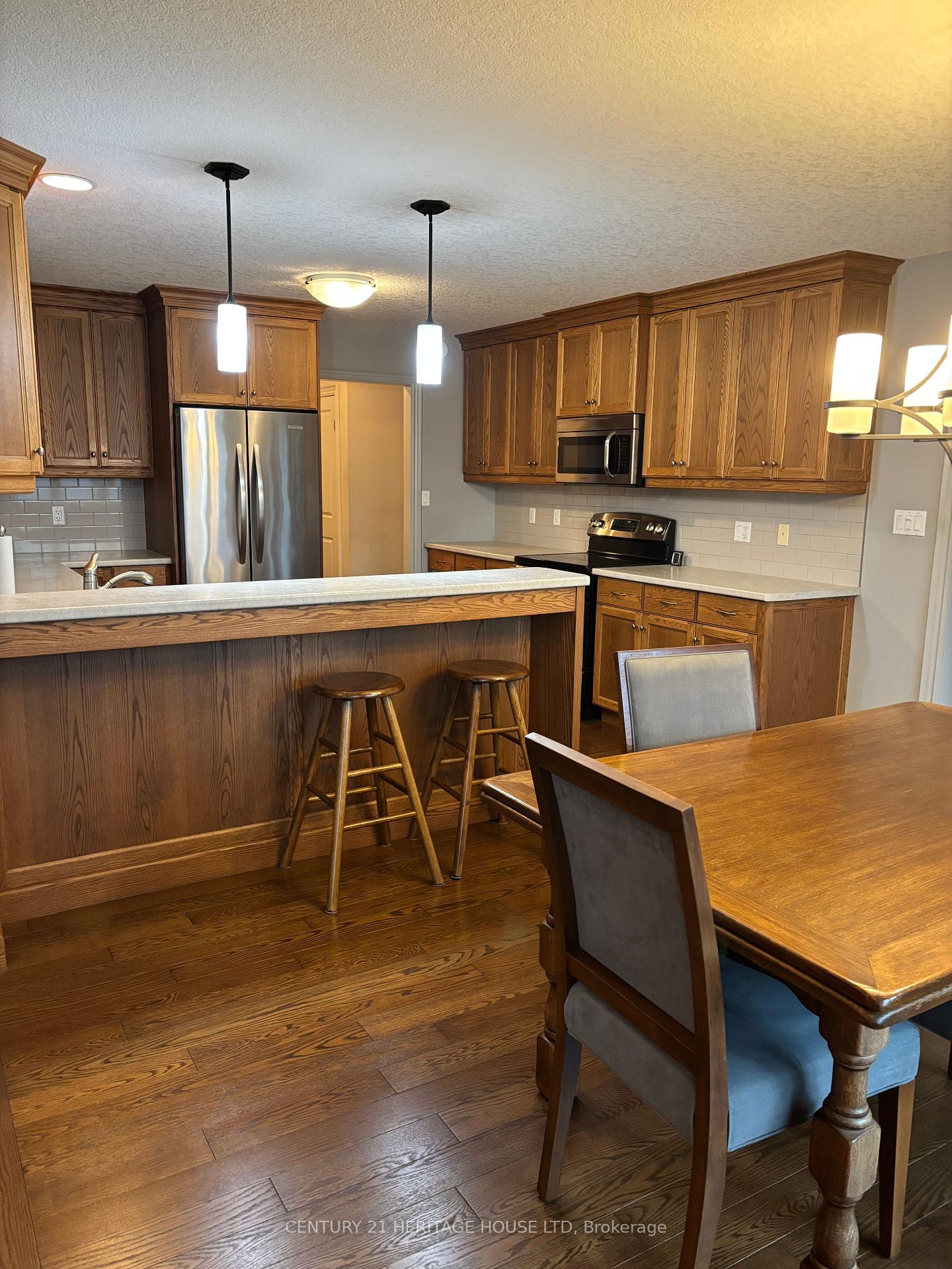 Photo 6 of 42267 Southdale Line, Central Elgin, Rural Central Elgin — HOMEH