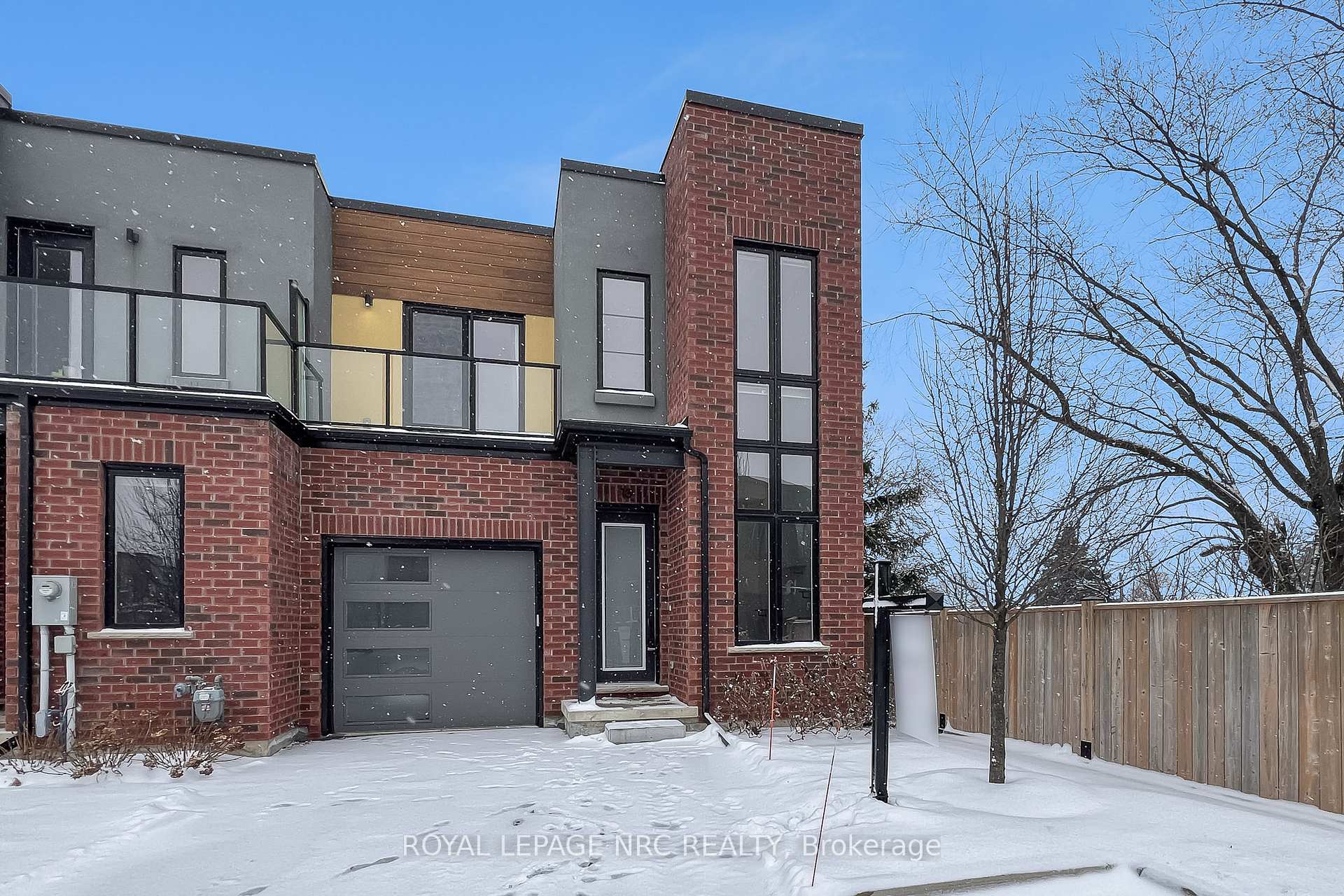 Photo 33 of Unit 13, 1465 Station Street, Pelham, Fonthill — HOMEH