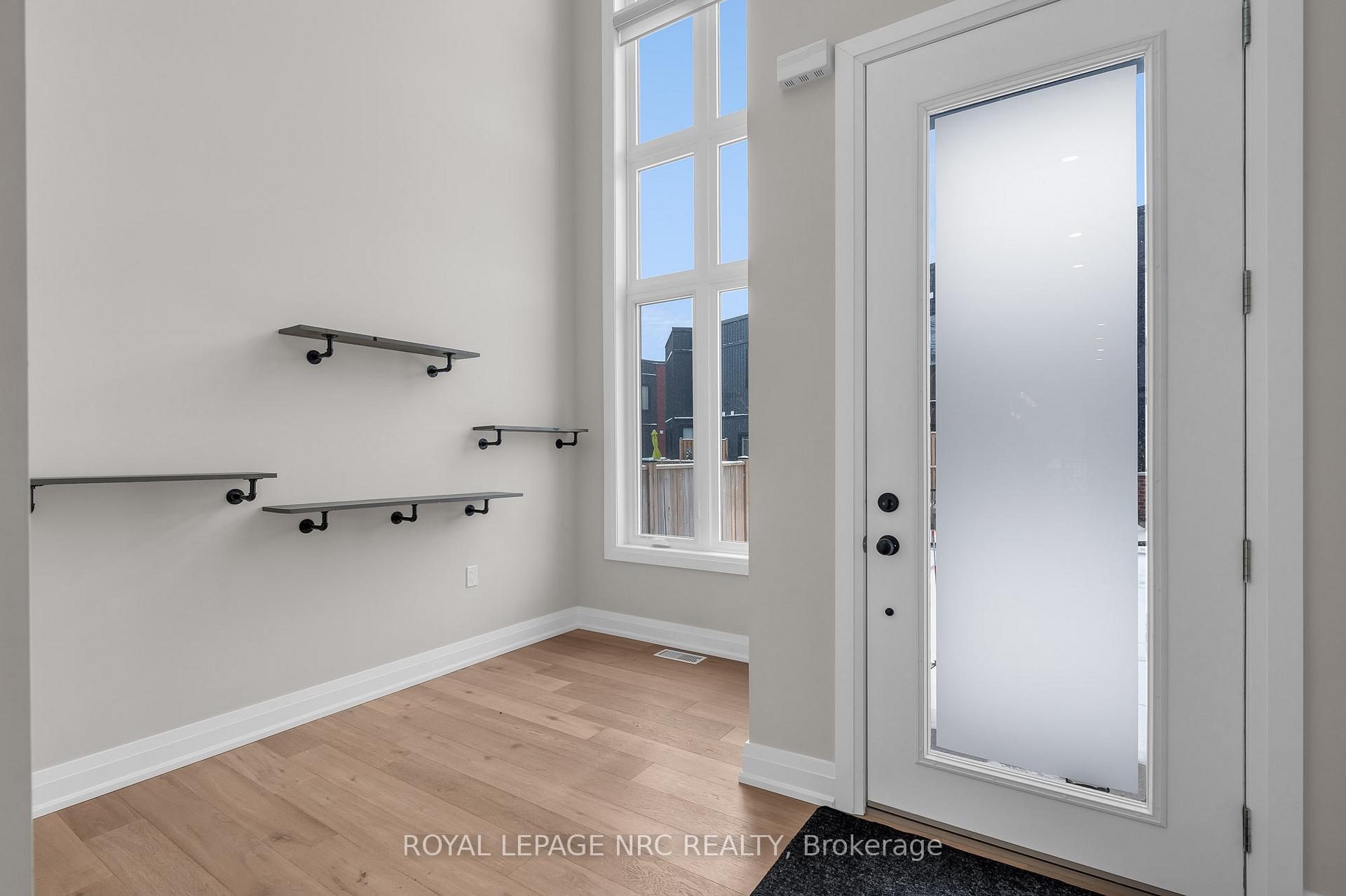 Photo 2 of Unit 13, 1465 Station Street, Pelham, Fonthill — HOMEH