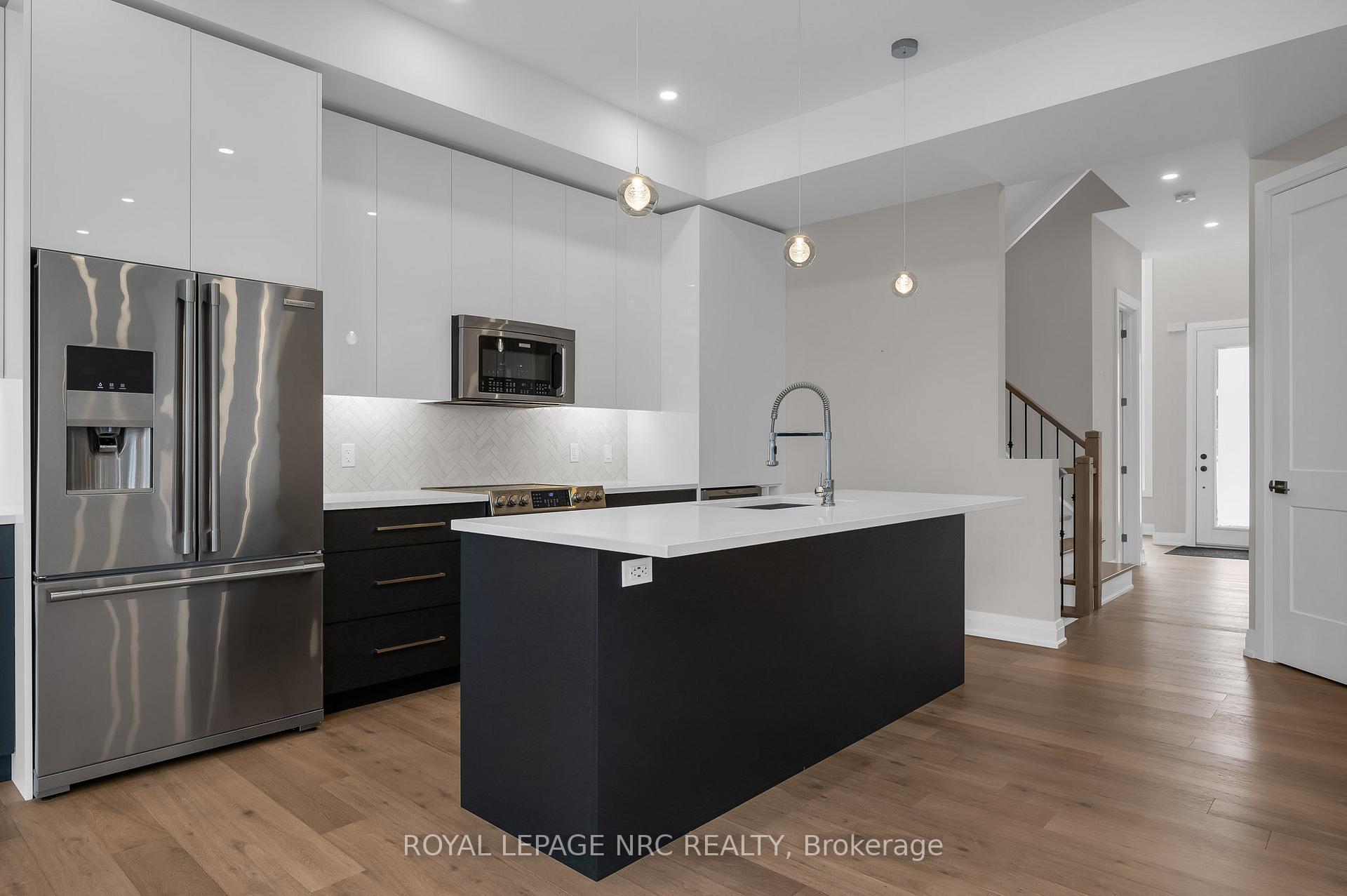 Photo 6 of Unit 13, 1465 Station Street, Pelham, Fonthill — HOMEH