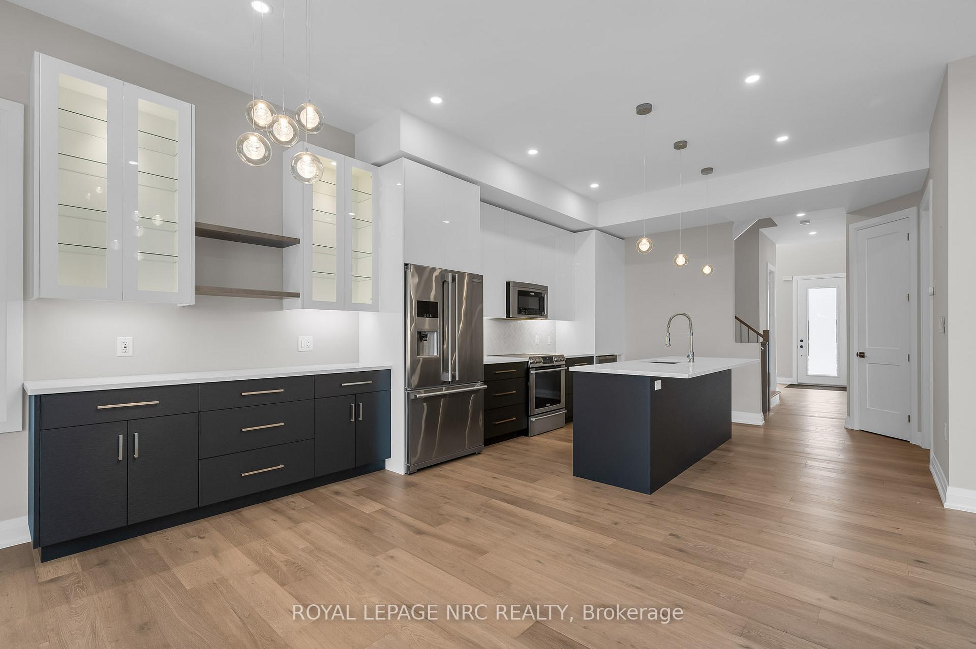 Photo 7 of Unit 13, 1465 Station Street, Pelham, Fonthill — HOMEH
