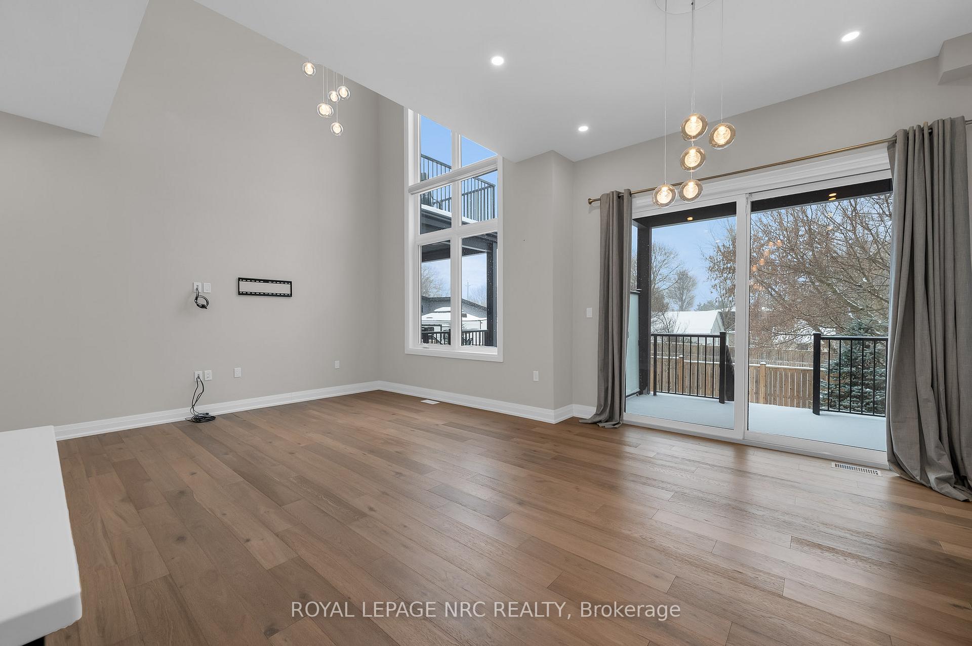 Photo 11 of Unit 13, 1465 Station Street, Pelham, Fonthill — HOMEH