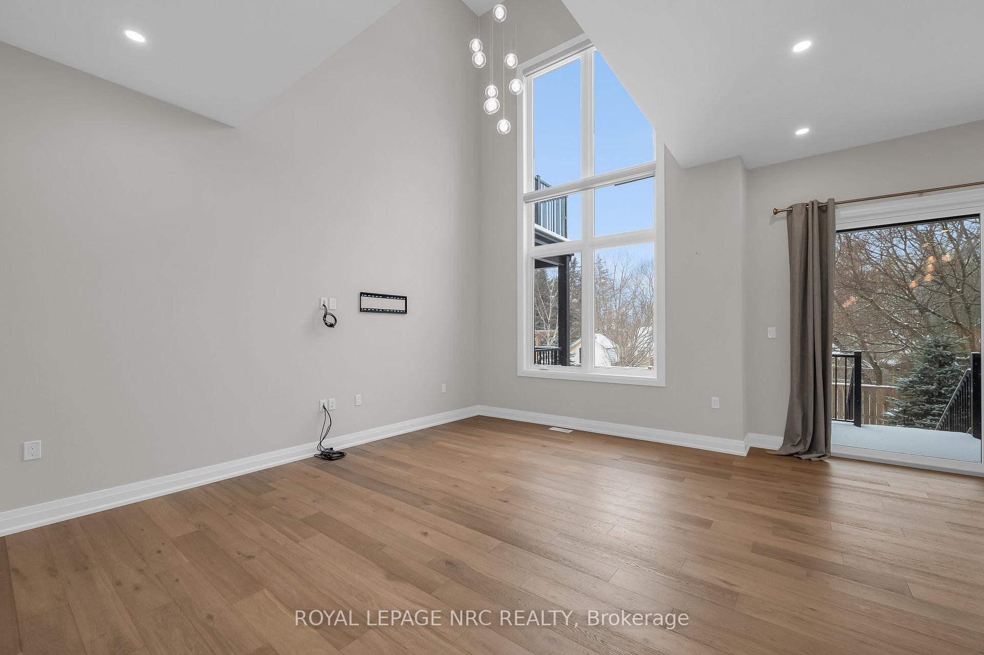 Photo 15 of Unit 13, 1465 Station Street, Pelham, Fonthill — HOMEH