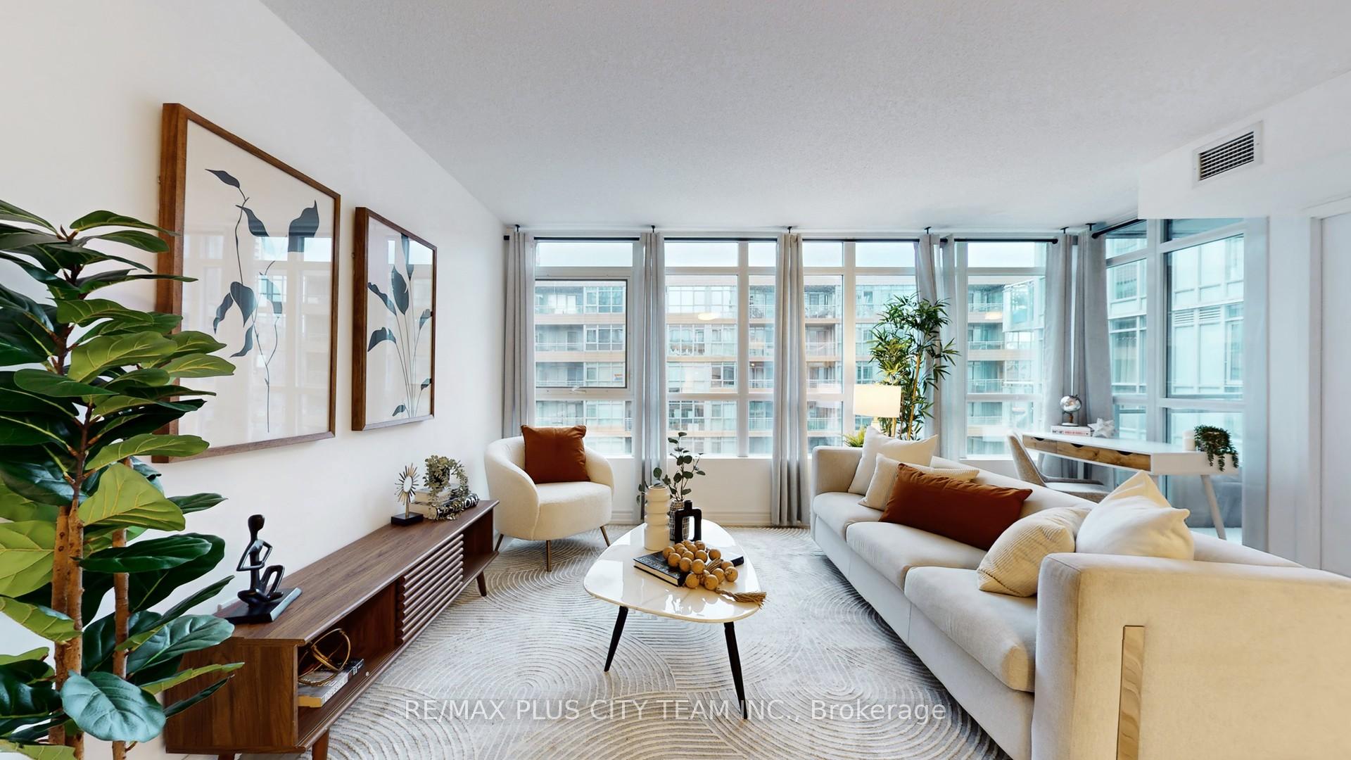Photo 7 of Unit 830, 10 Capreol Court, Toronto, Waterfront Communities — HOMEH