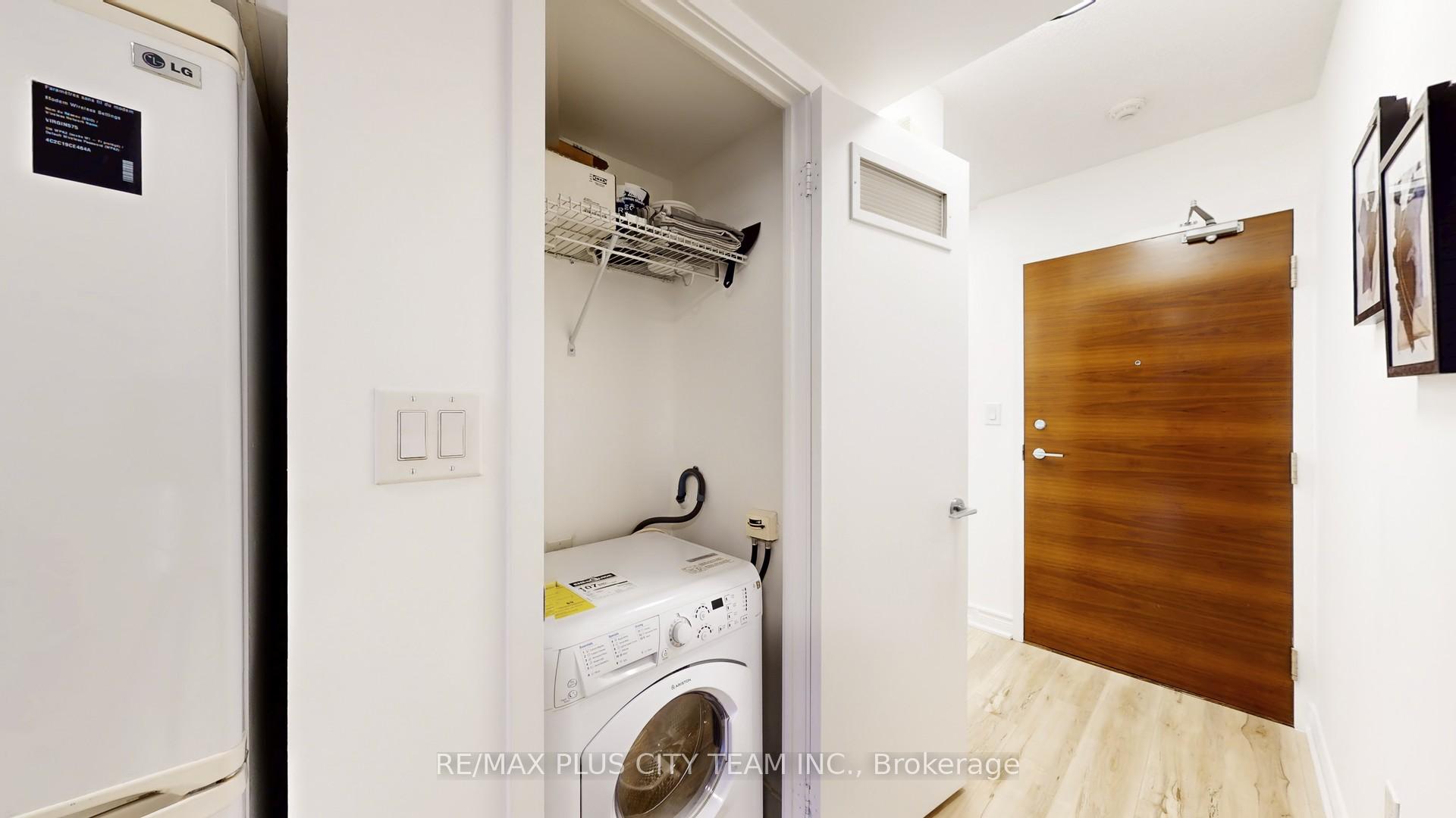 Photo 16 of Unit 830, 10 Capreol Court, Toronto, Waterfront Communities — HOMEH