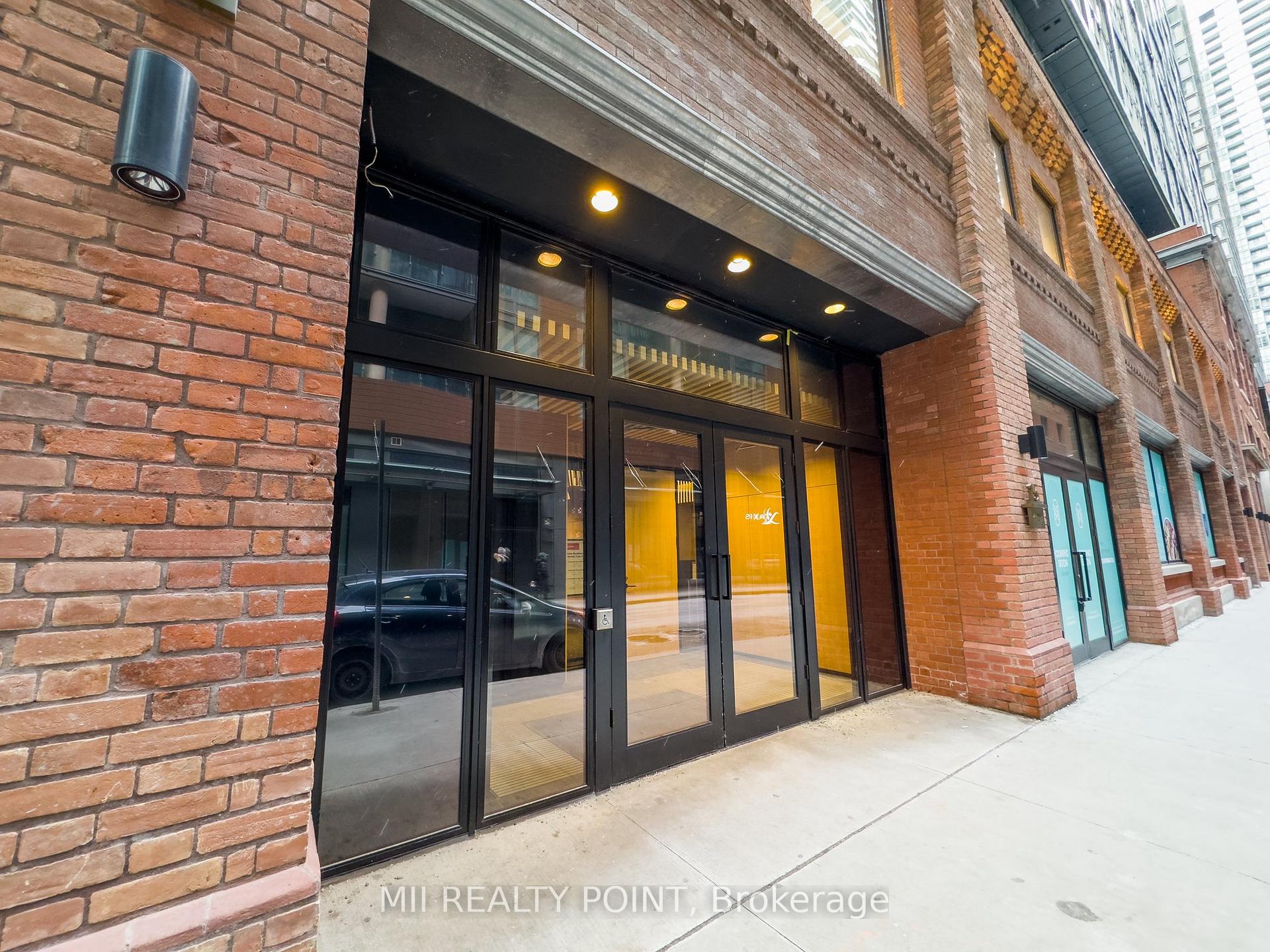 Photo 12 of Unit 1705, 15 Mercer Street, Toronto, Waterfront Communities — HOMEH