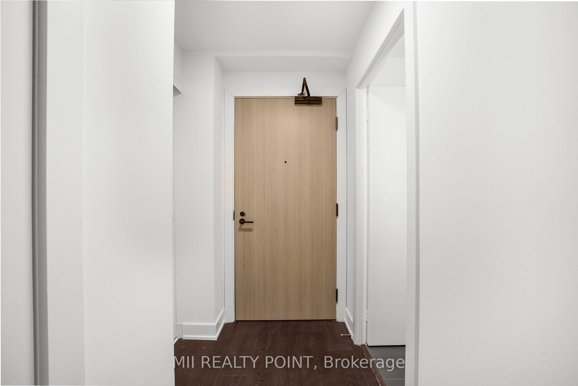 Photo 2 of Unit 1705, 15 Mercer Street, Toronto, Waterfront Communities — HOMEH