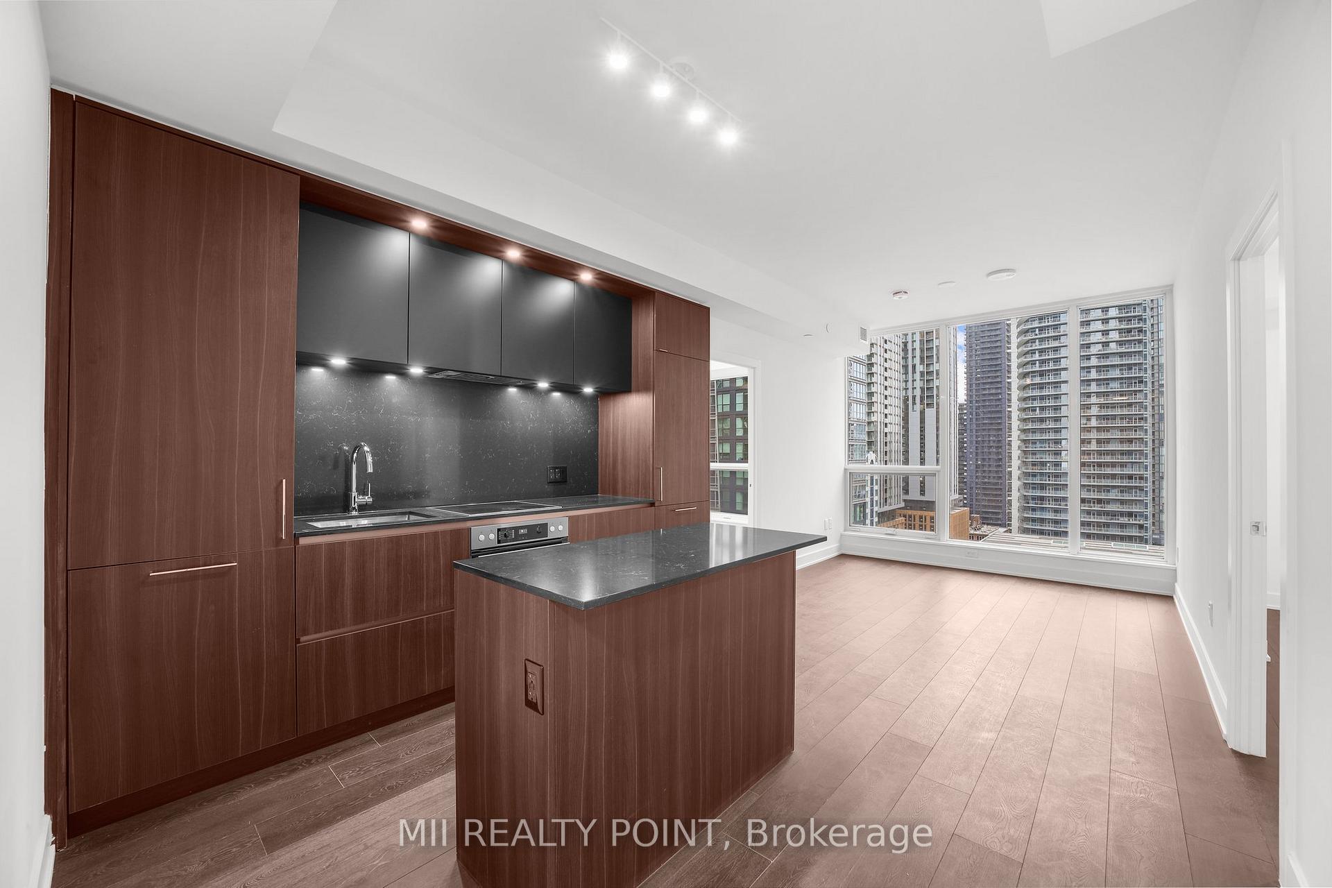 Photo 10 of Unit 1705, 15 Mercer Street, Toronto, Waterfront Communities — HOMEH