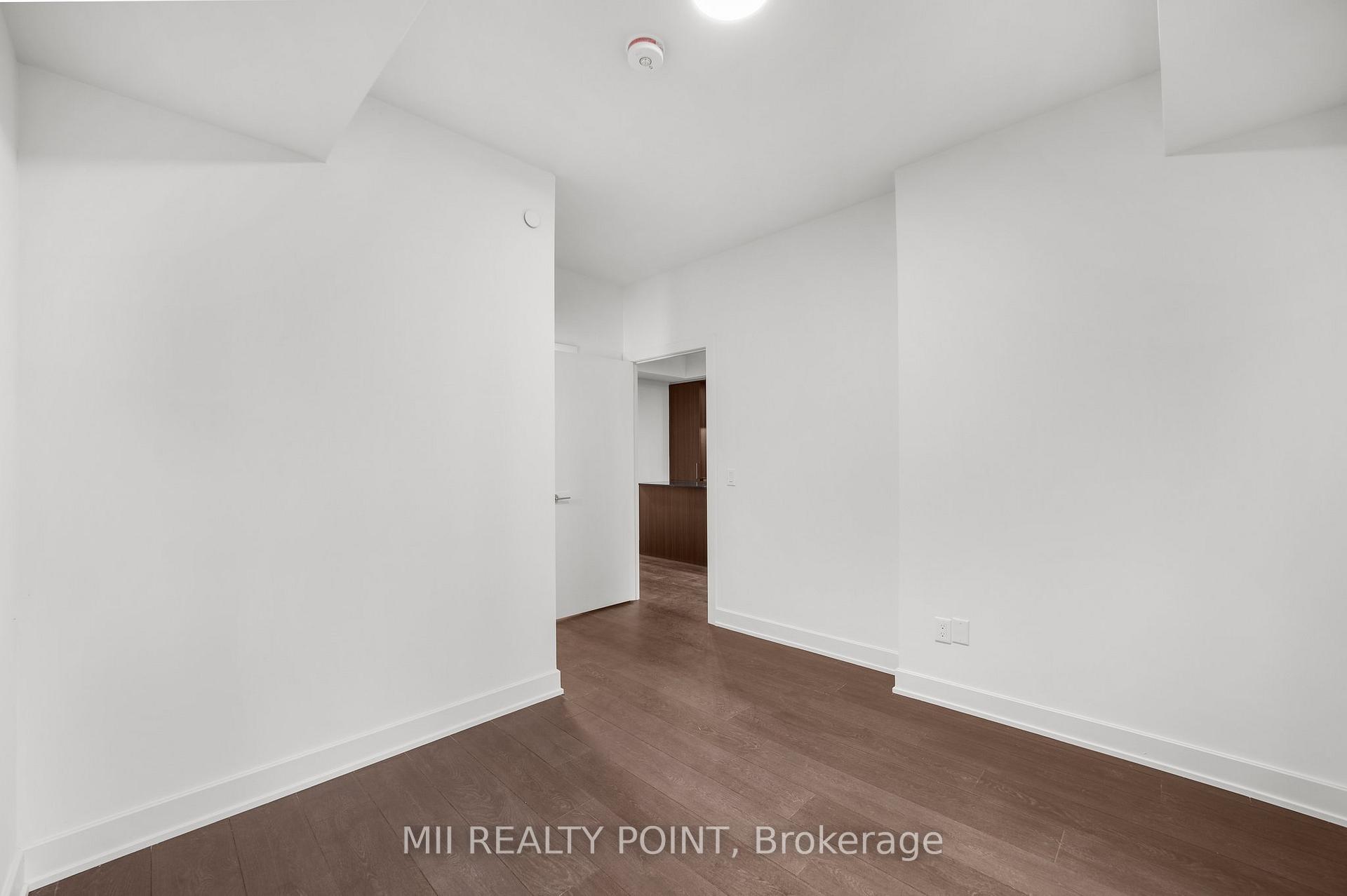 Photo 5 of Unit 1705, 15 Mercer Street, Toronto, Waterfront Communities — HOMEH