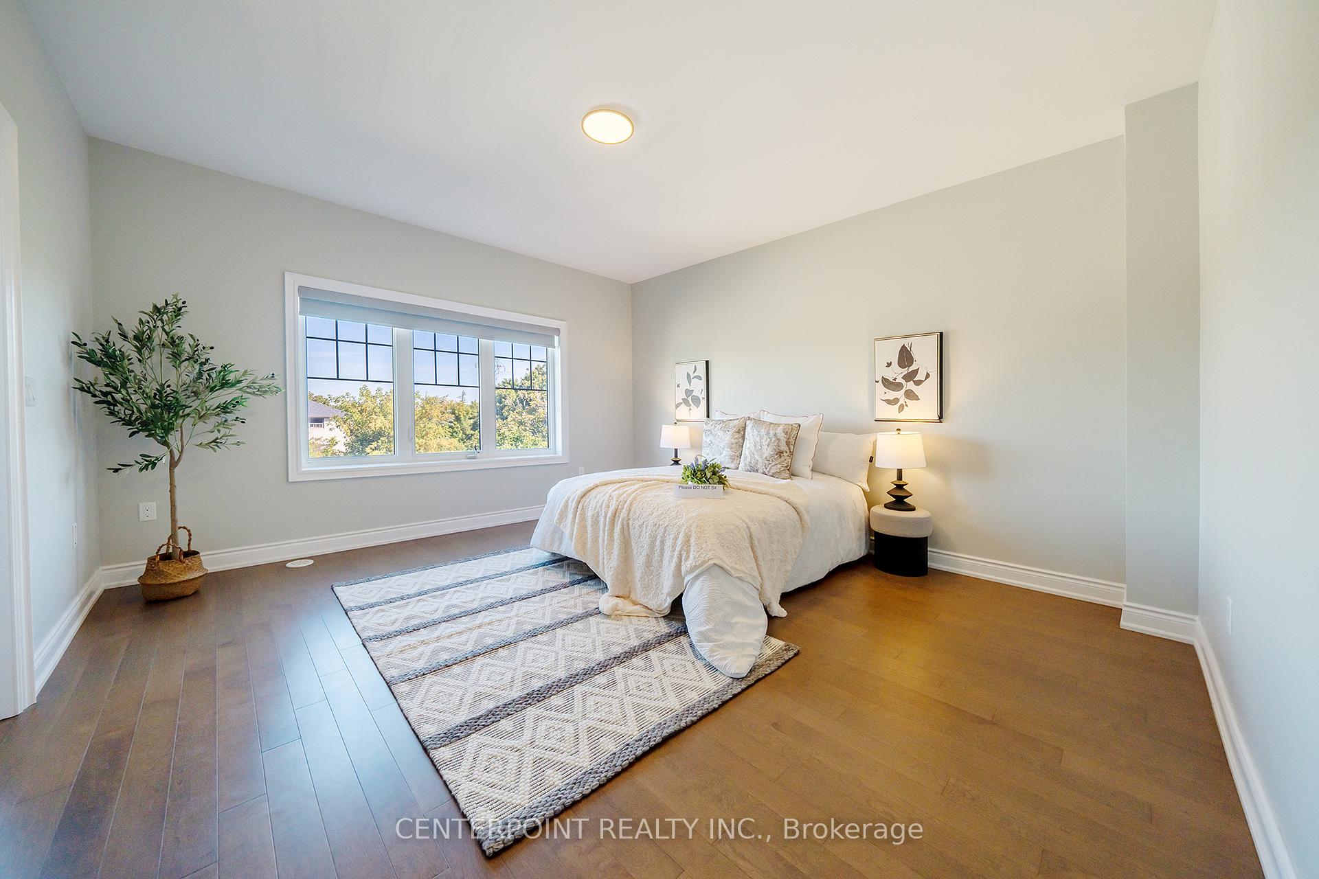 Photo 14 of 61 Isabella Peach Drive, Markham, Victoria Square — HOMEH