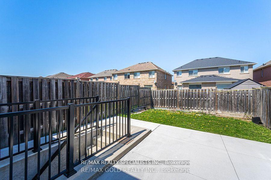Photo 21 of 59 Eastway (Upper) Street E, Brampton, Gore Industrial North — HOMEH