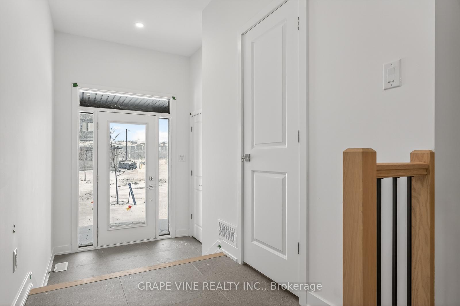 Photo 8 of 503 Corretto Street, Ottawa, Barrhaven - Heritage Park — HOMEH