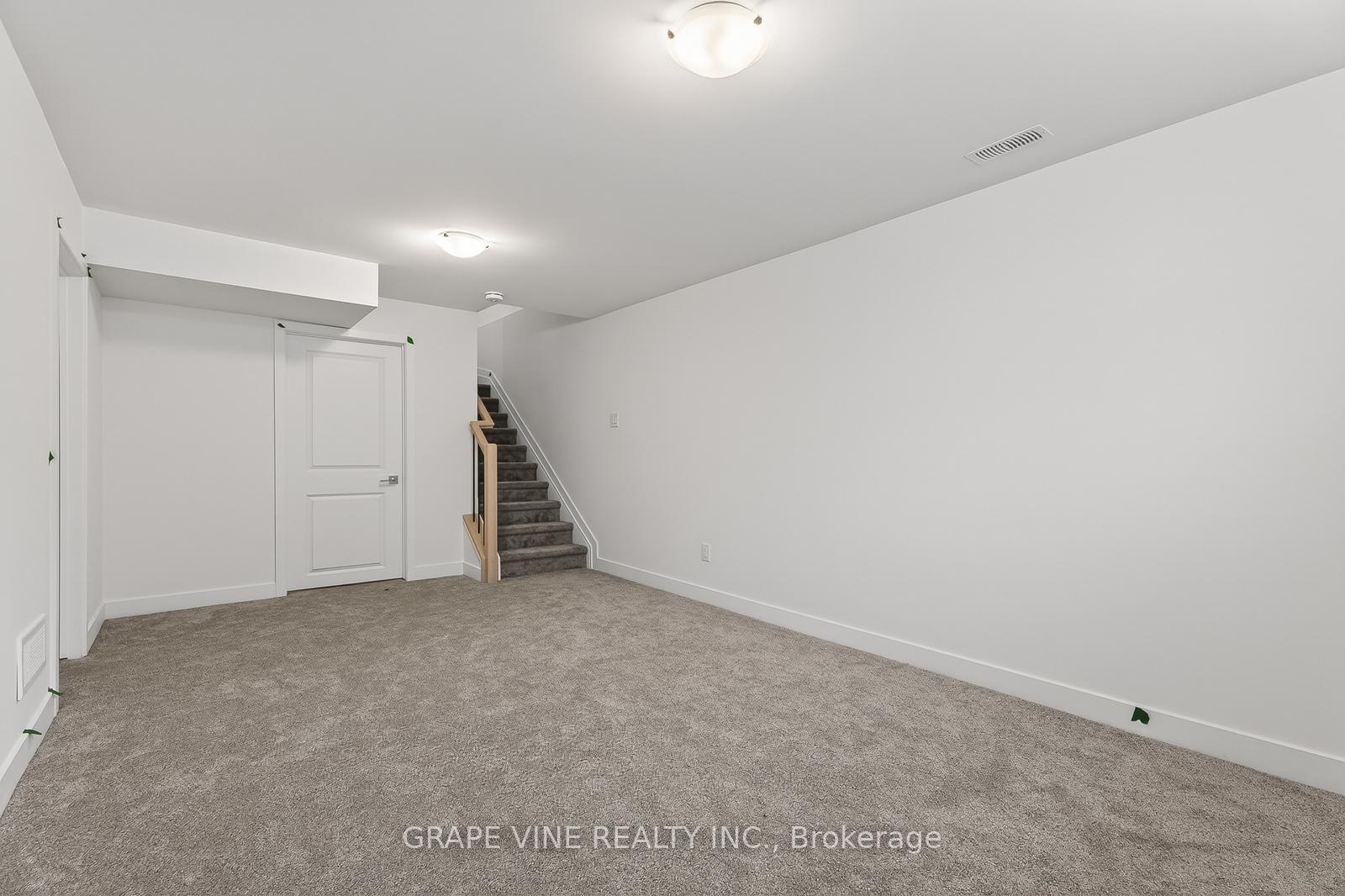 Photo 12 of 503 Corretto Street, Ottawa, Barrhaven - Heritage Park — HOMEH
