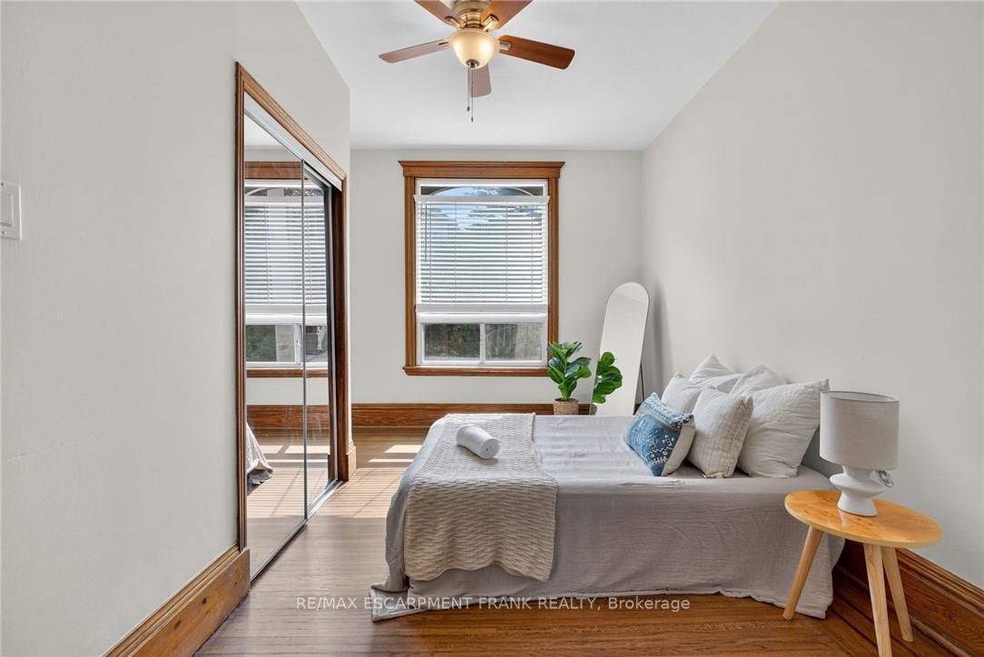 Photo 18 of 84 Ray Street S, Hamilton, Kirkendall — HOMEH