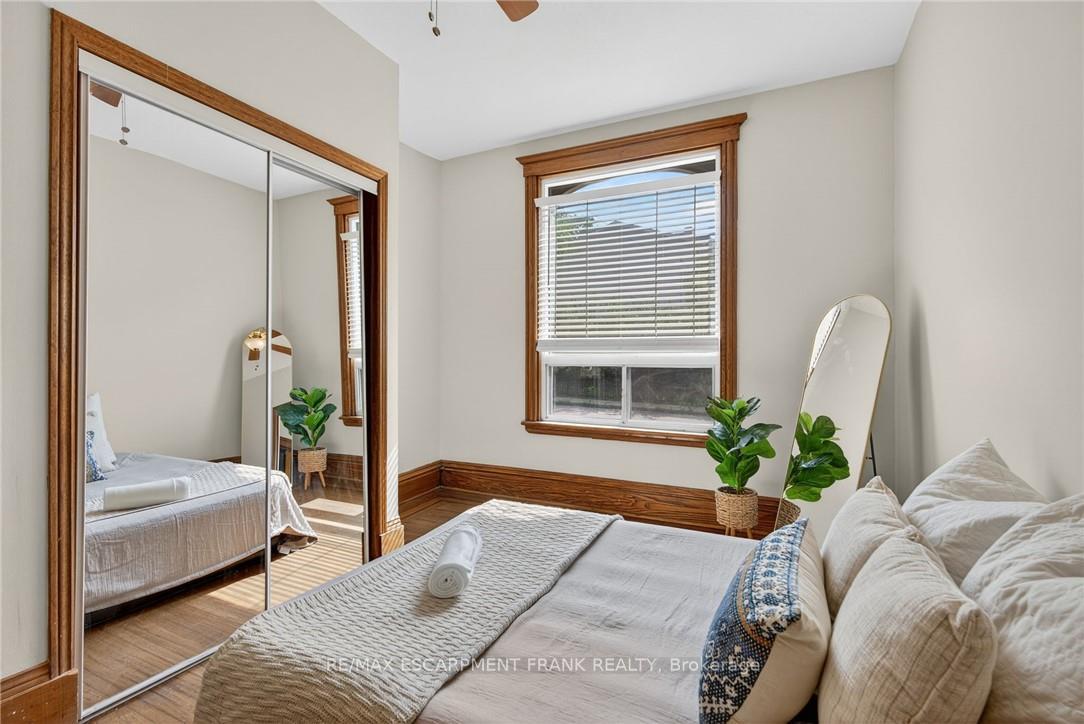 Photo 15 of 84 Ray Street S, Hamilton, Kirkendall — HOMEH