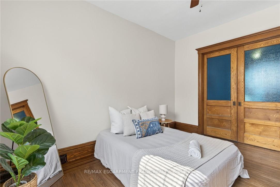 Photo 27 of 84 Ray Street S, Hamilton, Kirkendall — HOMEH