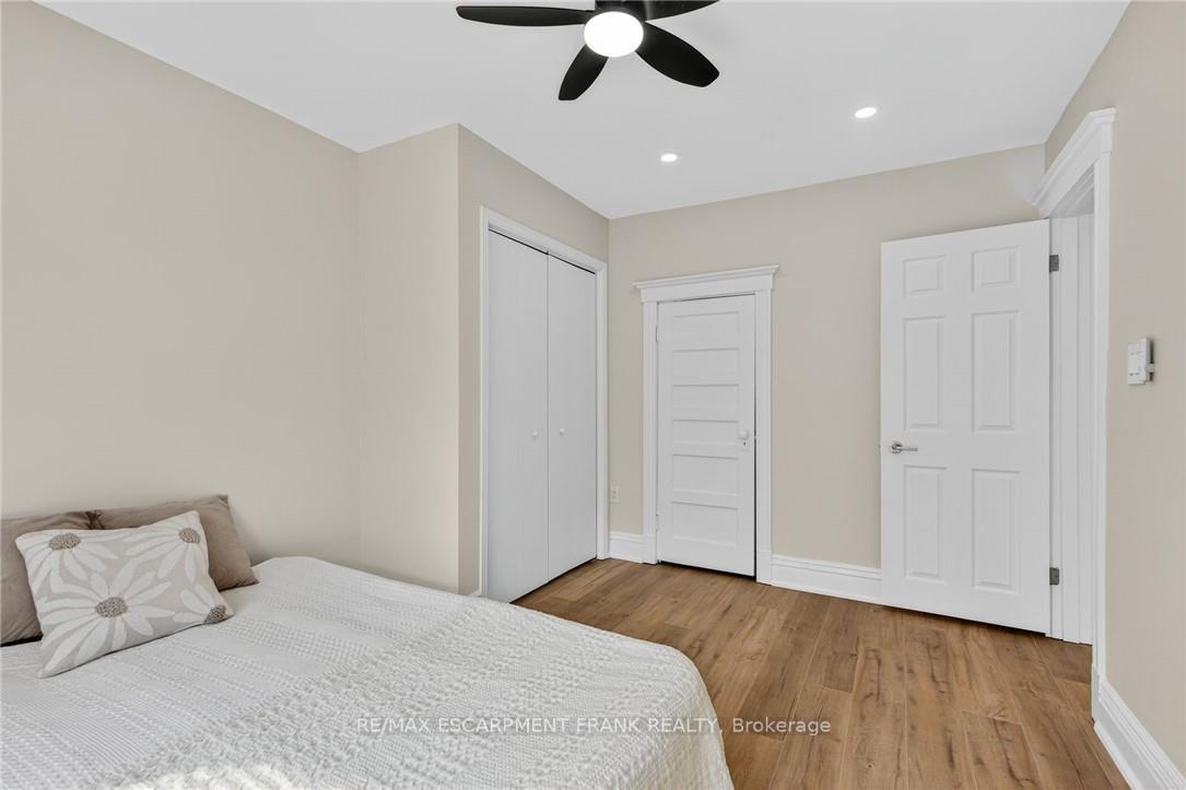 Photo 17 of 84 Ray Street S, Hamilton, Kirkendall — HOMEH