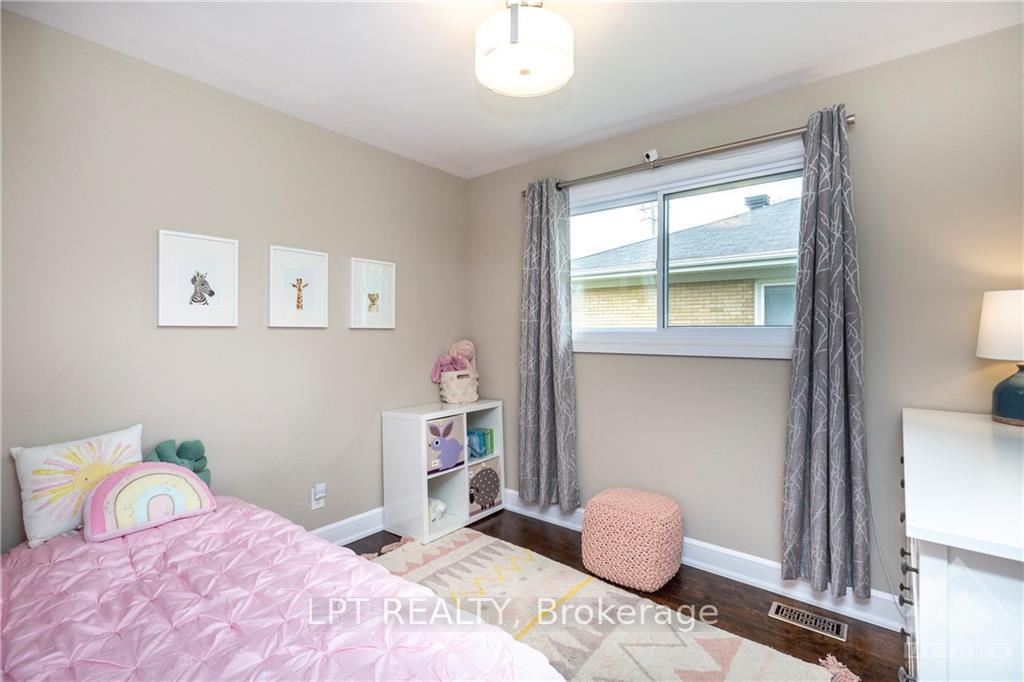 Photo 9 of 716 Chapman Boulevard, Ottawa, Elmvale Acres — HOMEH