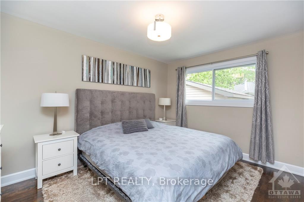 Photo 10 of 716 Chapman Boulevard, Ottawa, Elmvale Acres — HOMEH