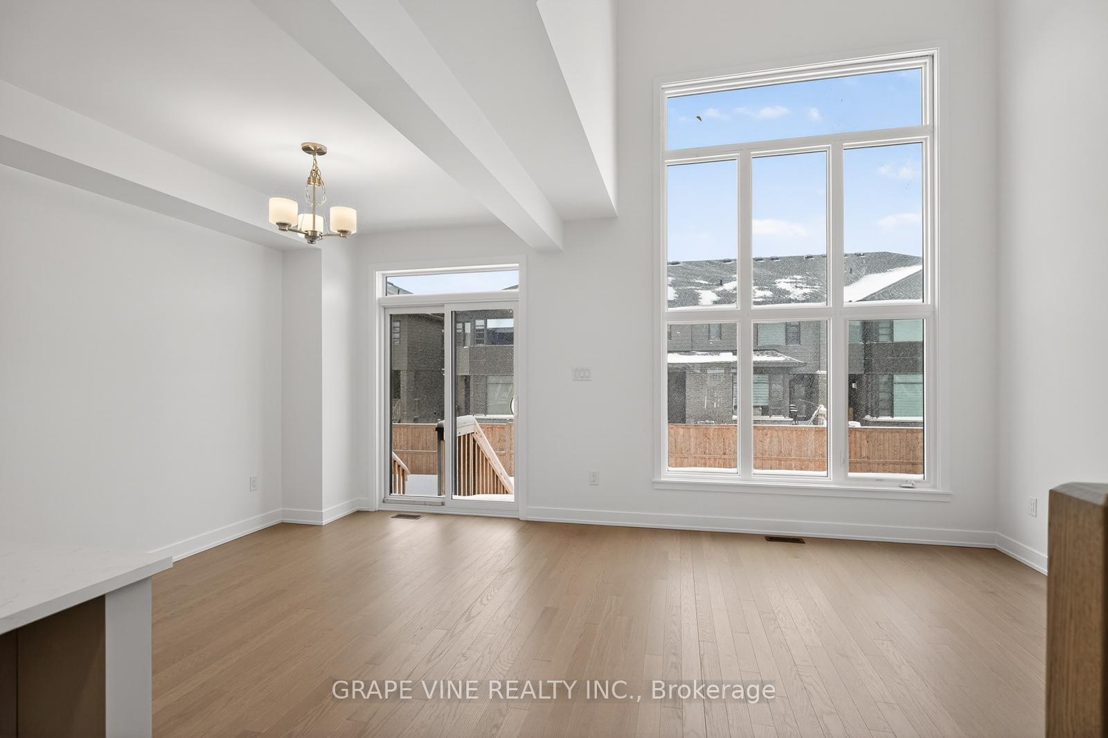 Photo 40 of 445 Haresfield Court, Ottawa, Riverside South/Gloucester Glen — HOMEH