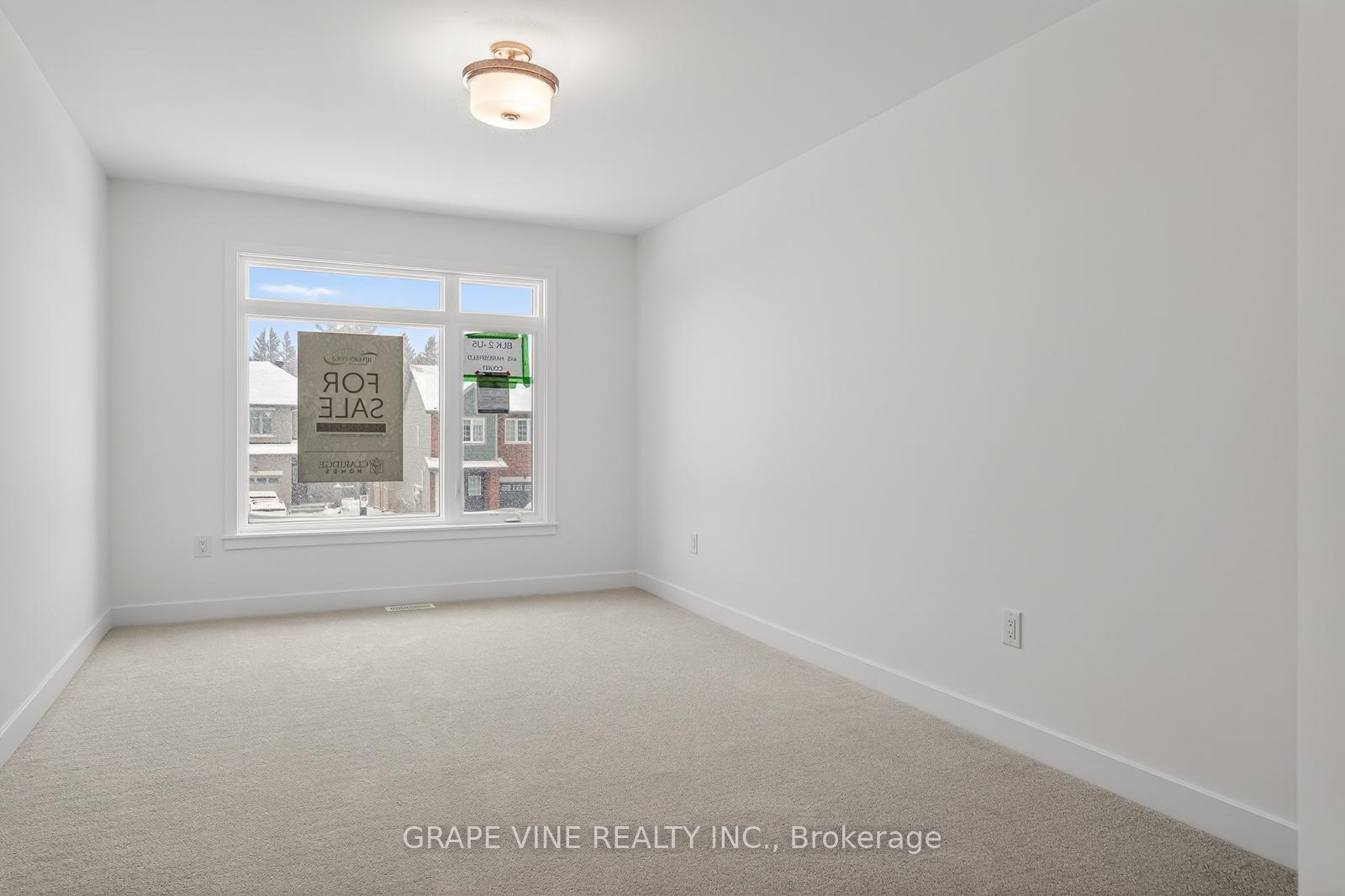 Photo 15 of 445 Haresfield Court, Ottawa, Riverside South/Gloucester Glen — HOMEH