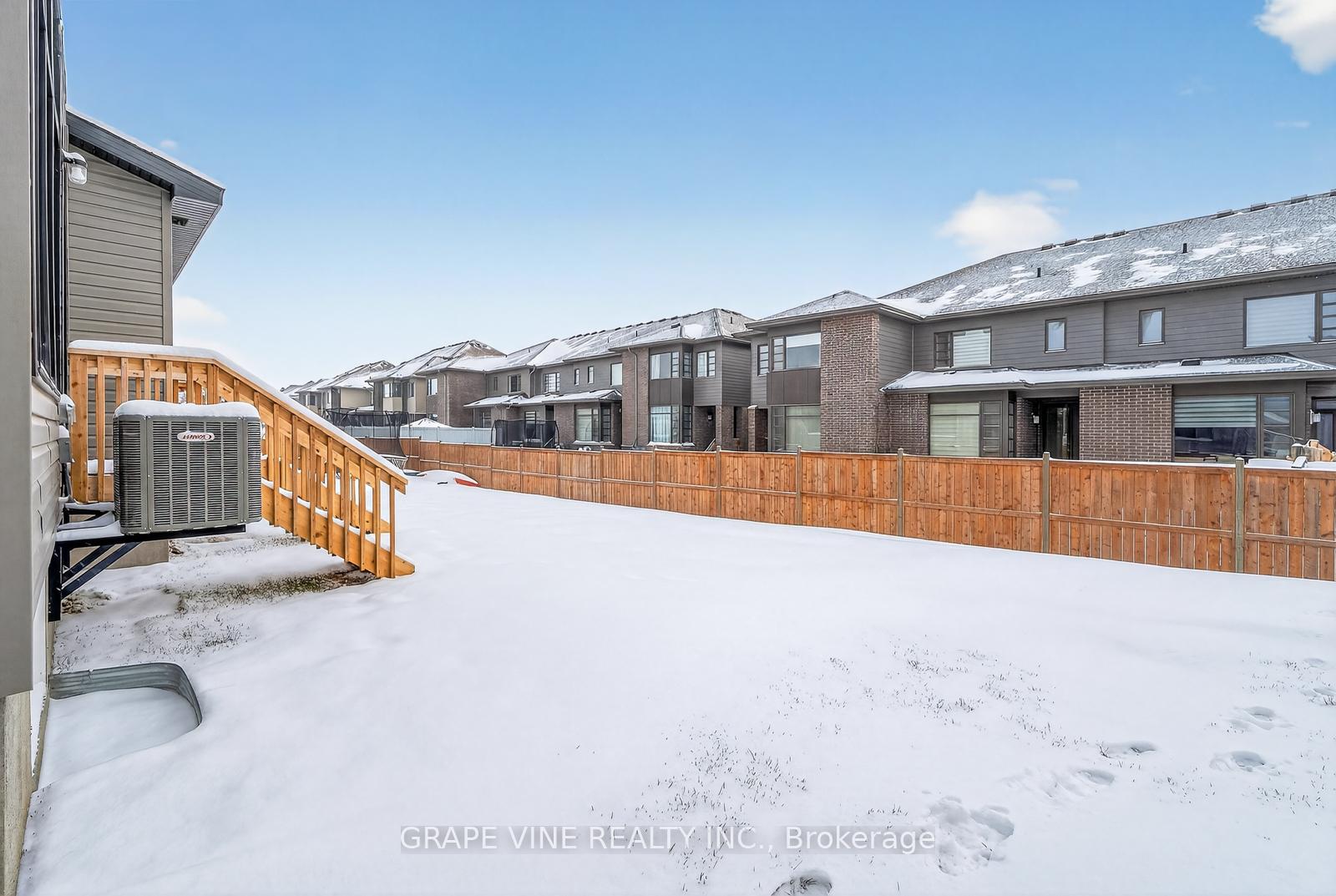 Photo 38 of 445 Haresfield Court, Ottawa, Riverside South/Gloucester Glen — HOMEH