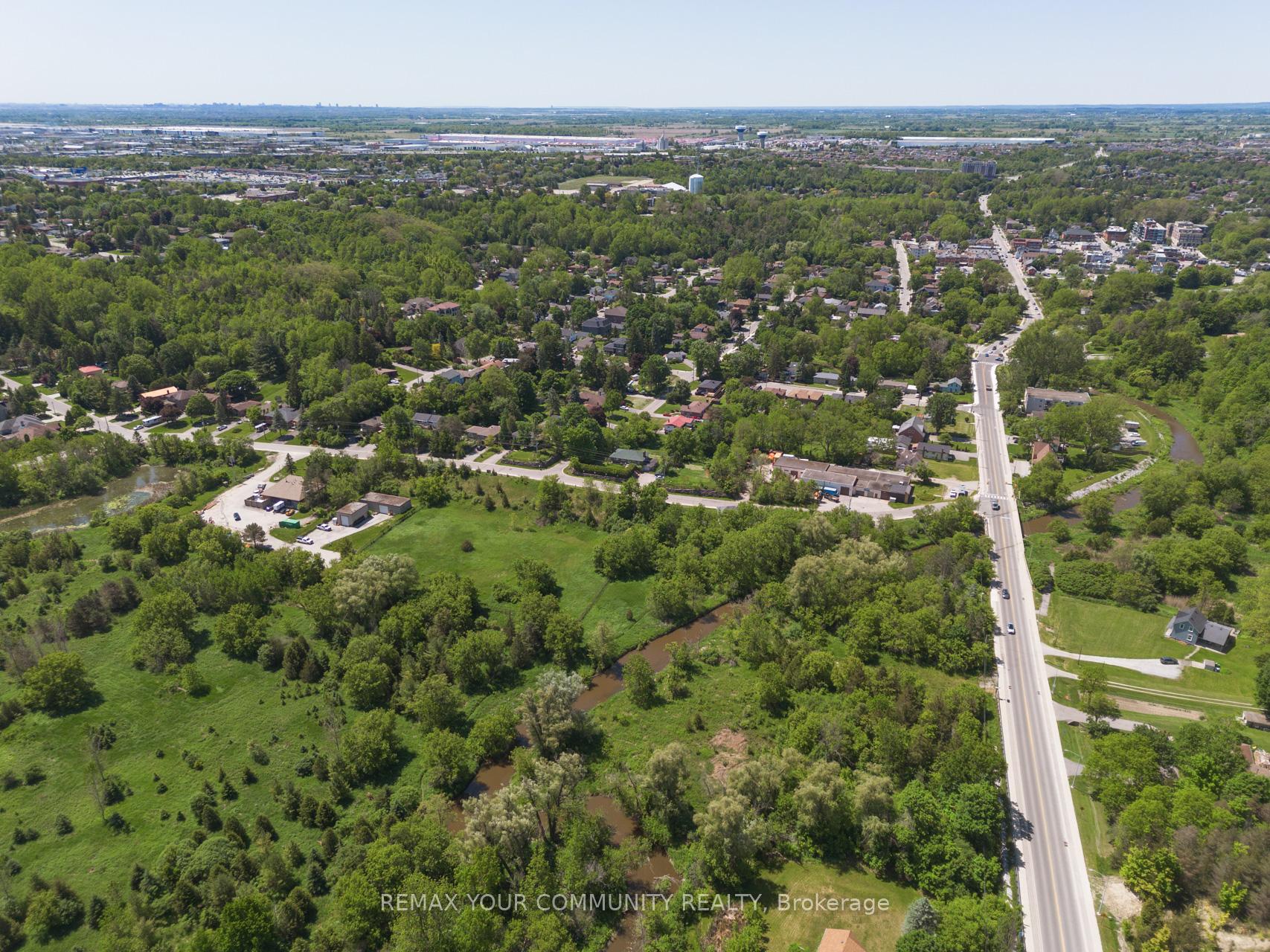 Photo 12 of 58 Old King Road, Caledon, Bolton East — HOMEH