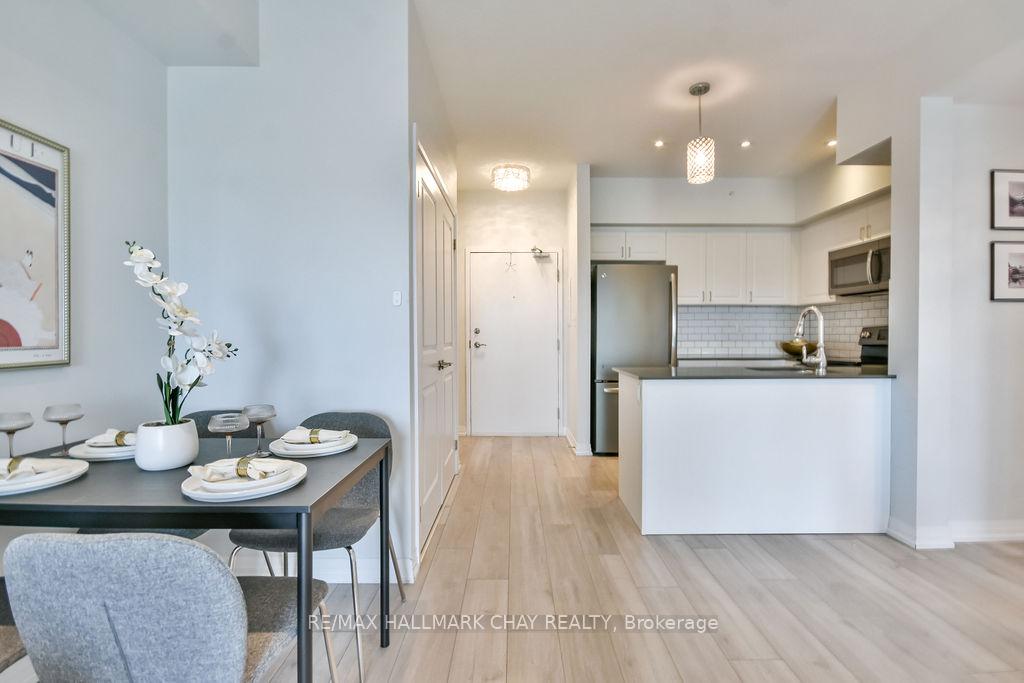 Photo 3 of Unit 507, 299 Cundles Road E, Barrie, Alliance — HOMEH