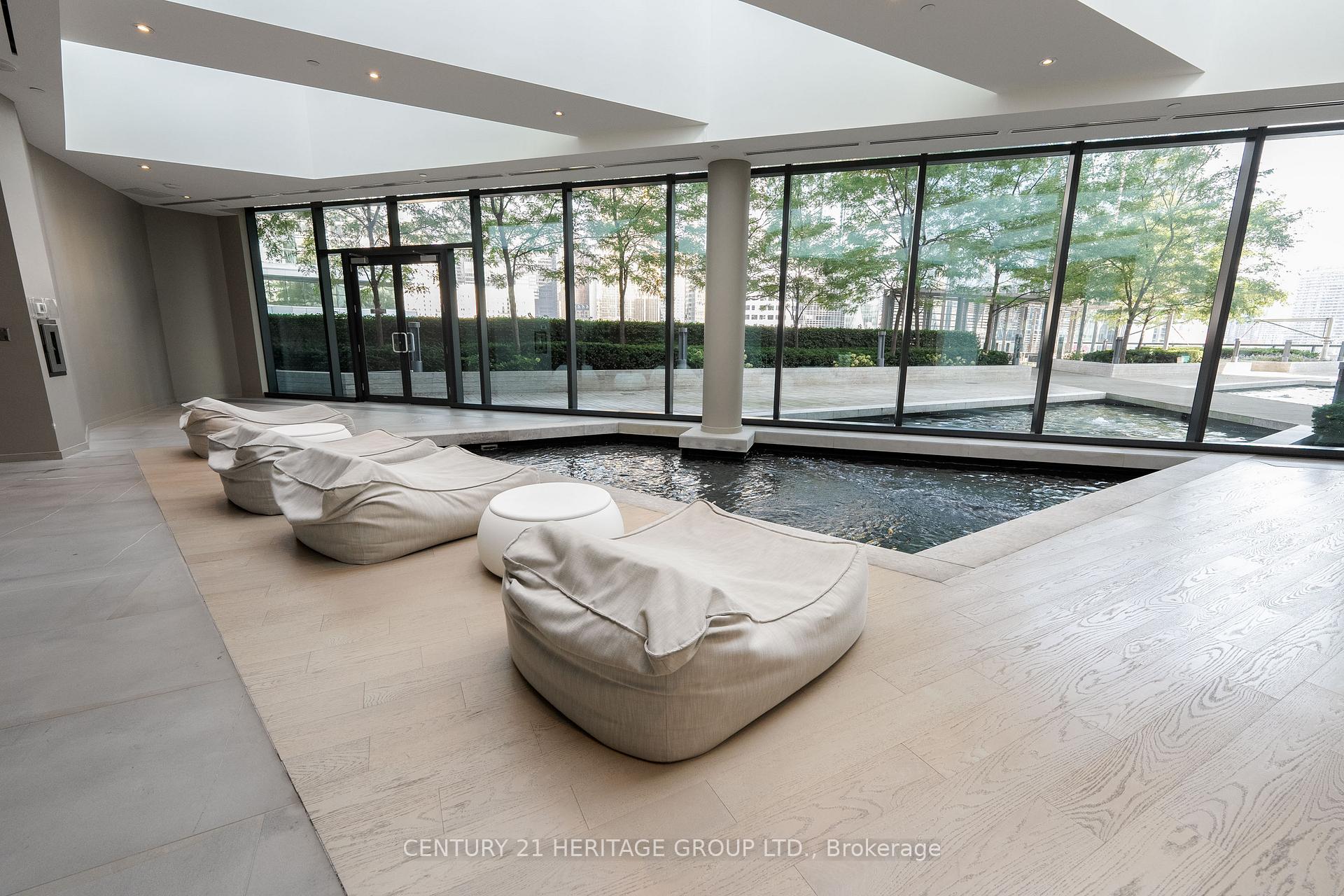 Photo 5 of Unit 4602, 88 Harbour Street, Toronto, Waterfront Communities — HOMEH