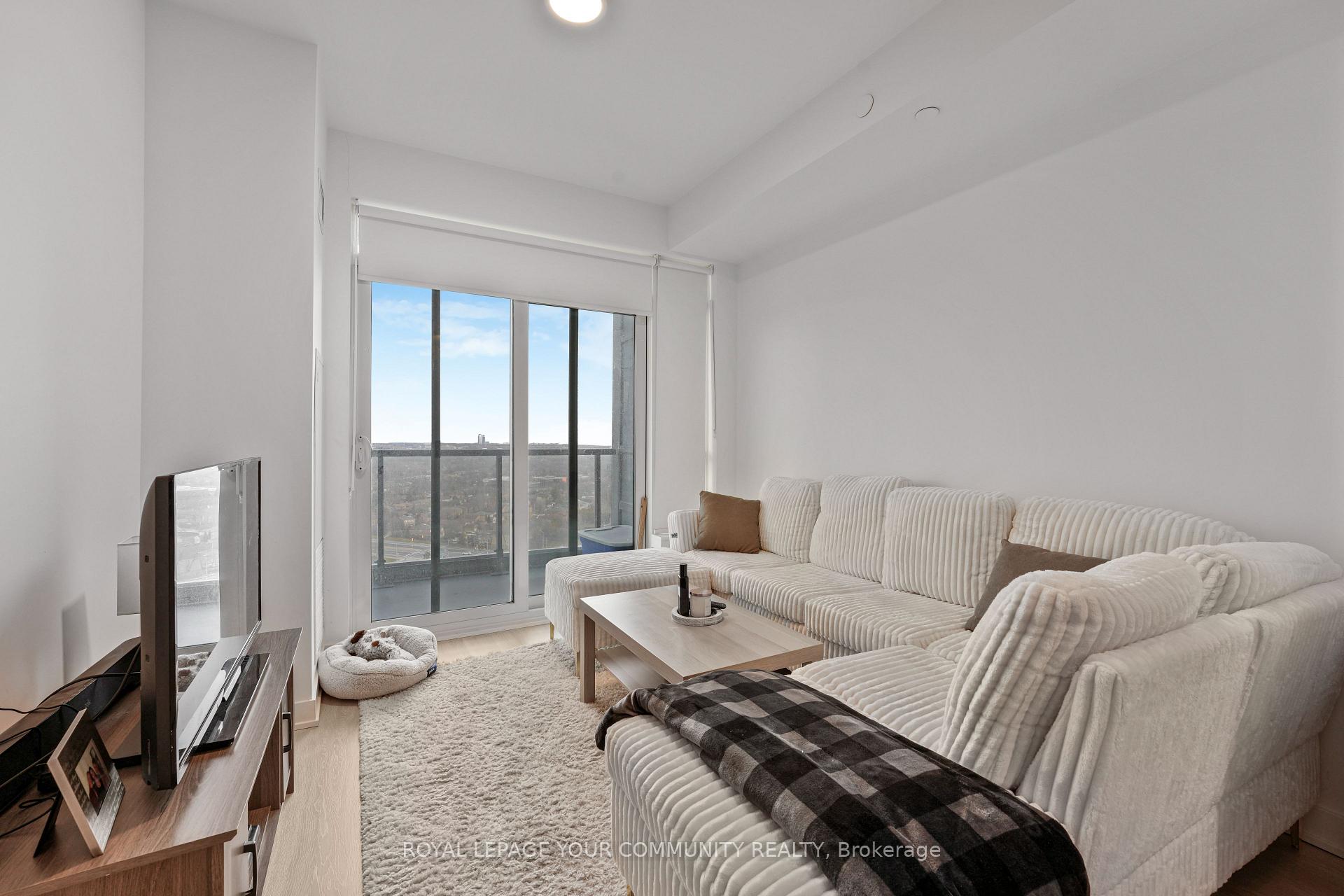 Photo 12 of Unit A909, 30 Upper Mall Way, Vaughan, Brownridge — HOMEH