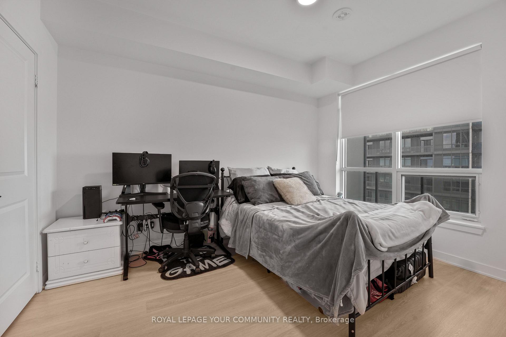 Photo 14 of Unit A909, 30 Upper Mall Way, Vaughan, Brownridge — HOMEH