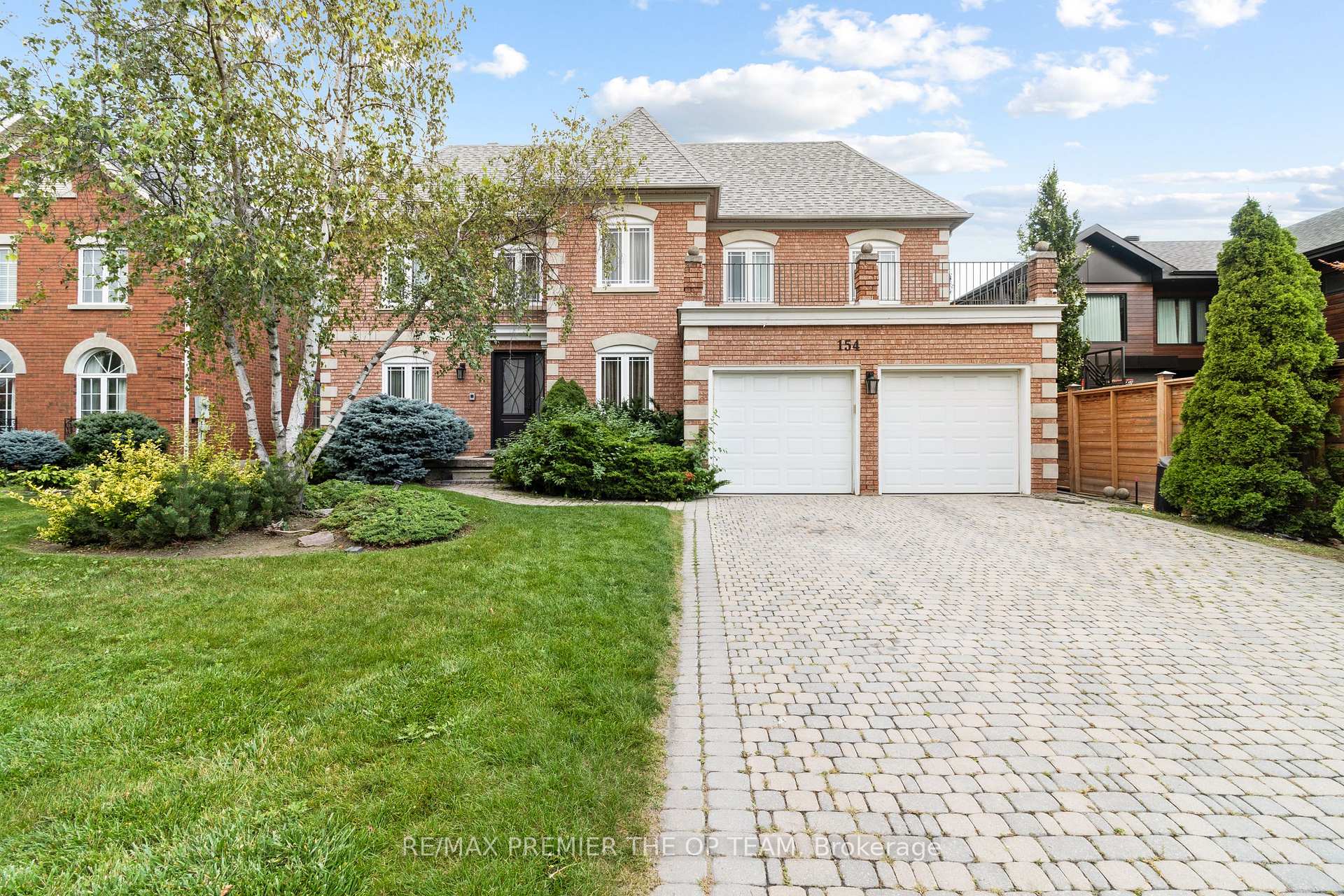Photo 1 of 154 Flushing Avenue, Vaughan, East Woodbridge — HOMEH
