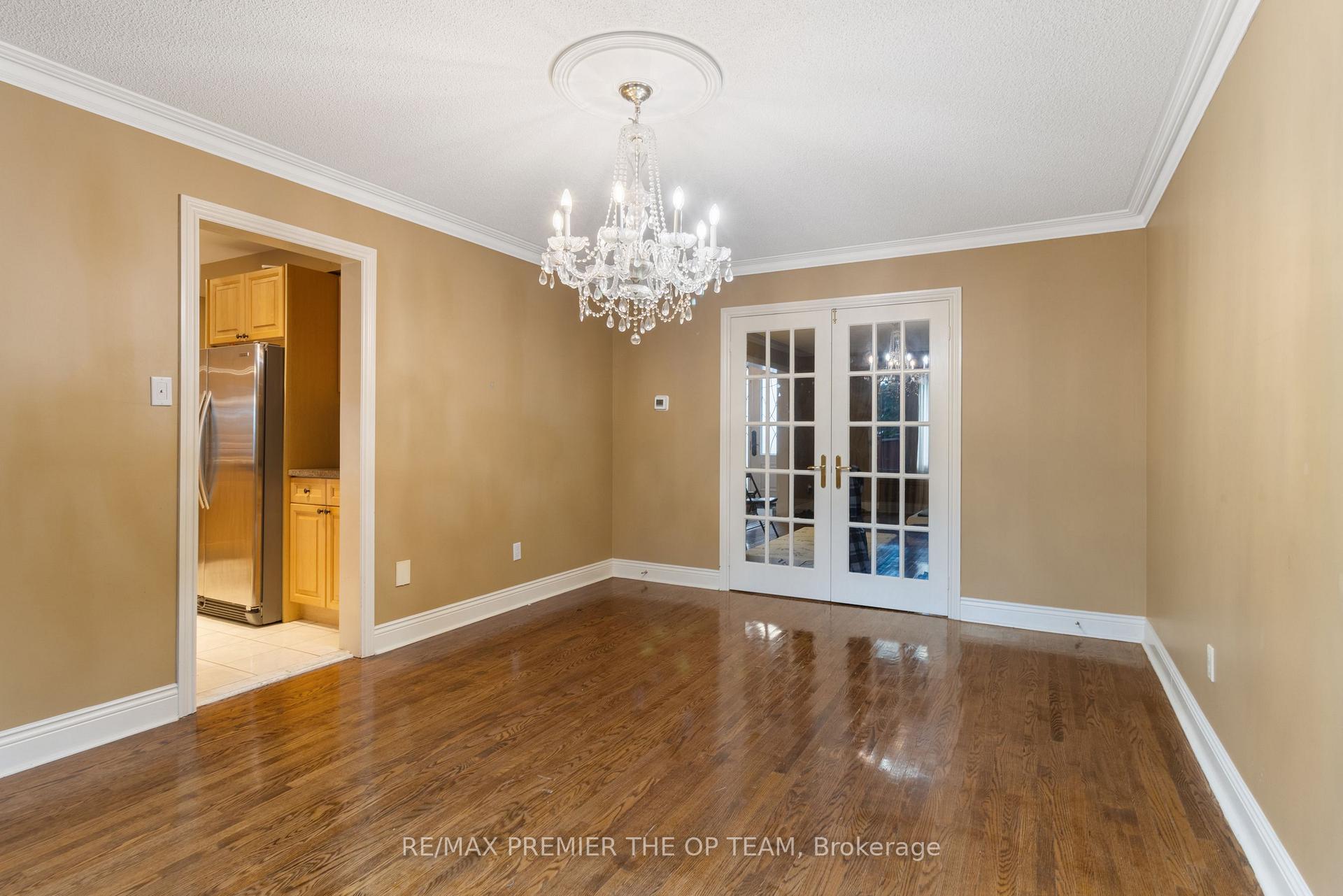 Photo 21 of 154 Flushing Avenue, Vaughan, East Woodbridge — HOMEH