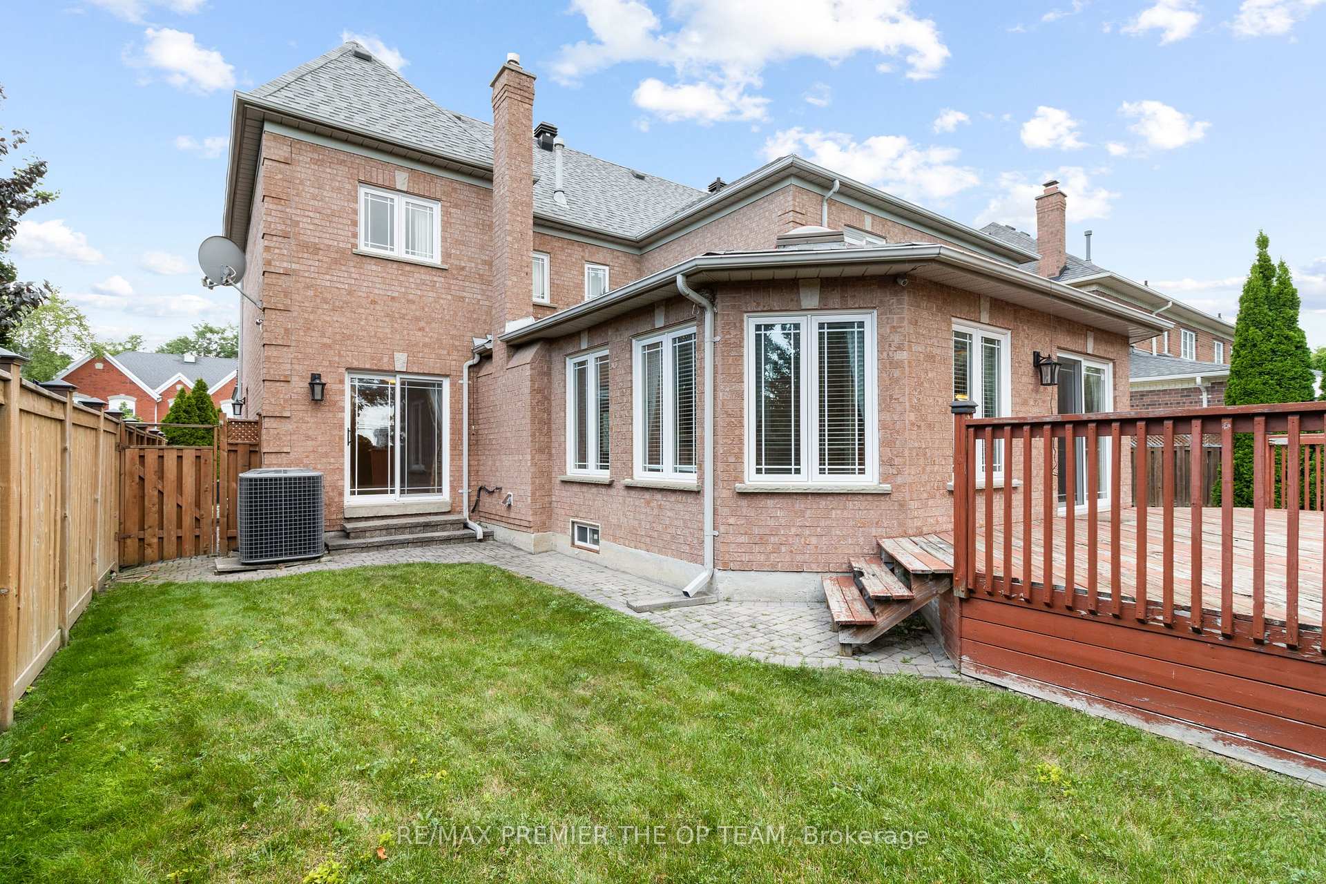 Photo 34 of 154 Flushing Avenue, Vaughan, East Woodbridge — HOMEH