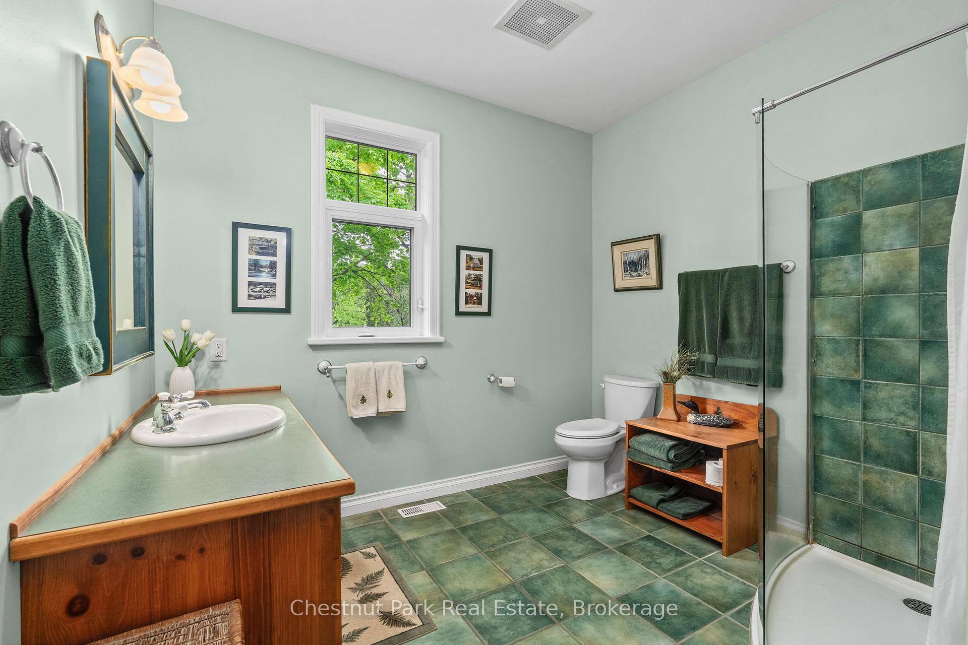 Photo 8 of Unit 1 & 2, 1230 Miriam Drive, Bracebridge, Oakley — HOMEH