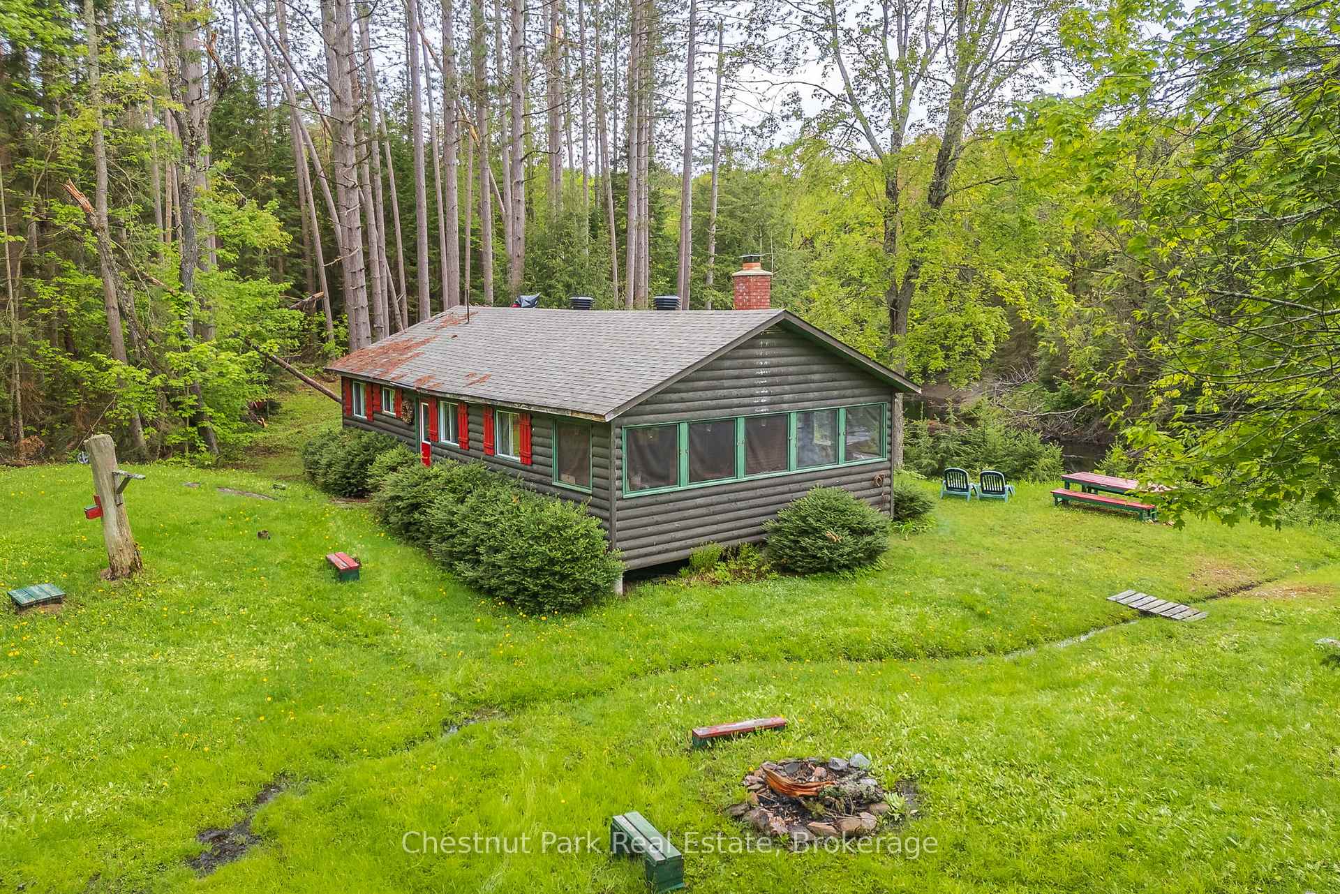Photo 36 of Unit 1 & 2, 1230 Miriam Drive, Bracebridge, Oakley — HOMEH