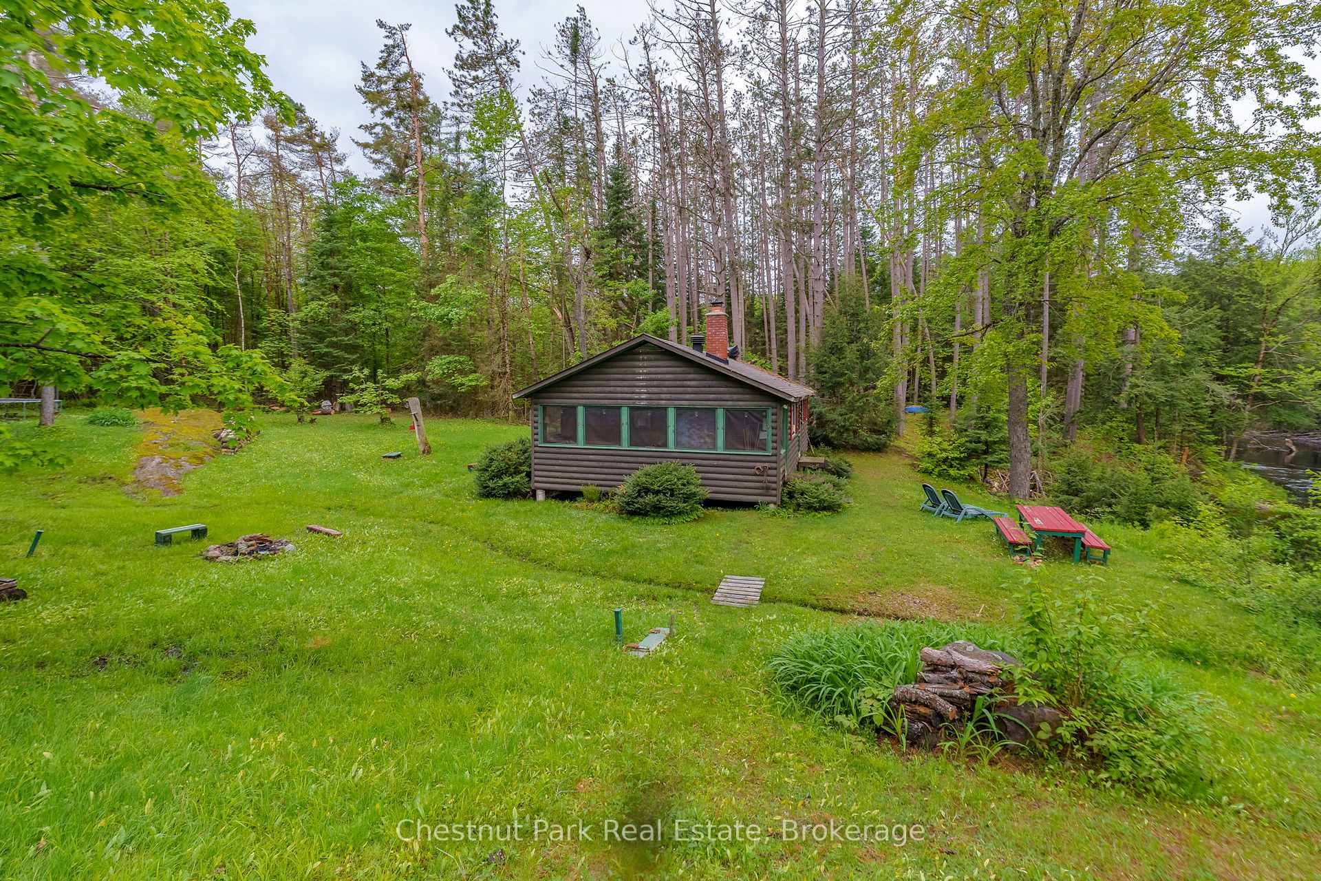Photo 43 of Unit 1 & 2, 1230 Miriam Drive, Bracebridge, Oakley — HOMEH